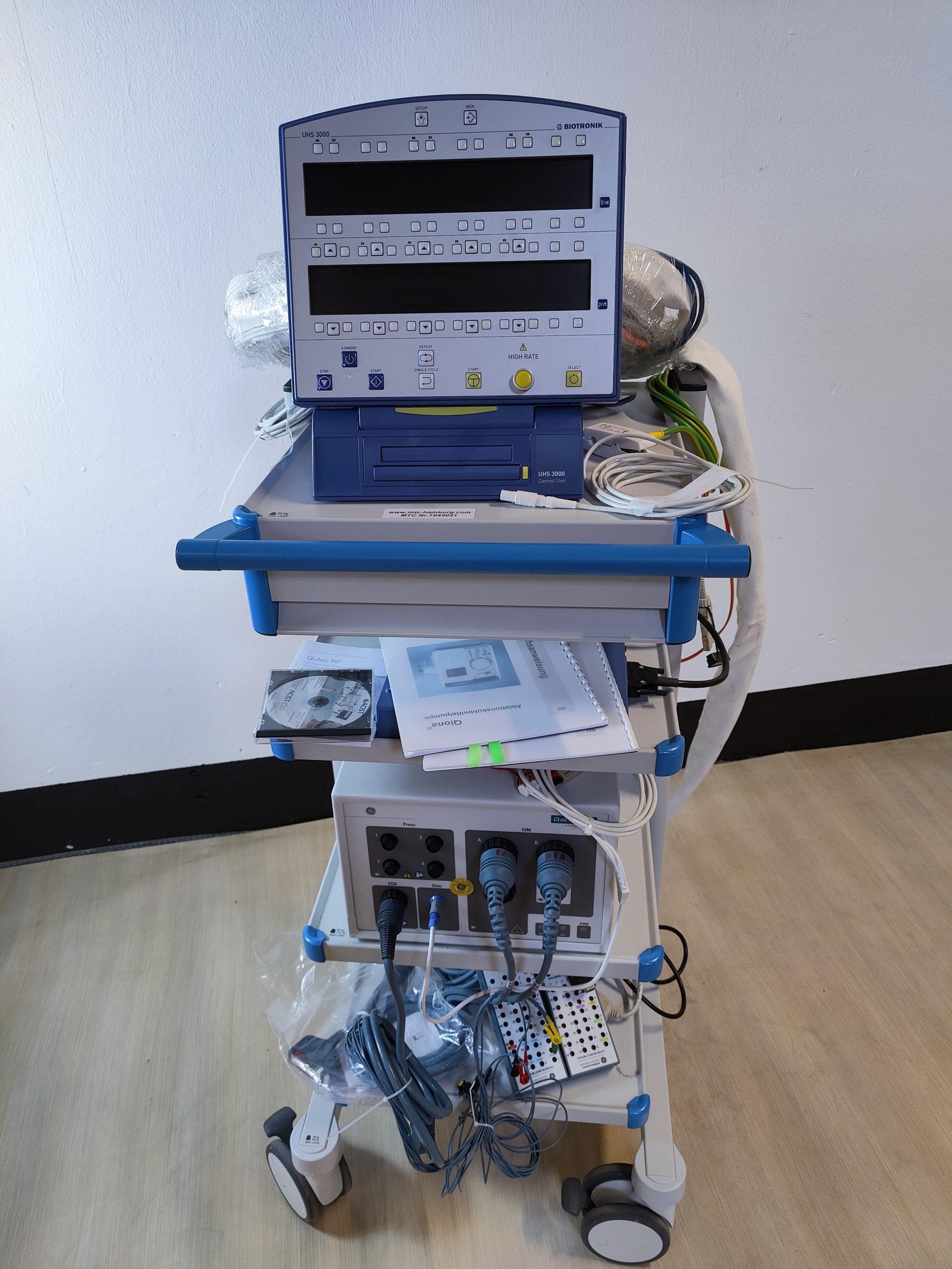 Biotronic UHS 3000 Control Unit + Stim Unit + CLab II Plus 64 amplifier + Input Module — image 1 of 9