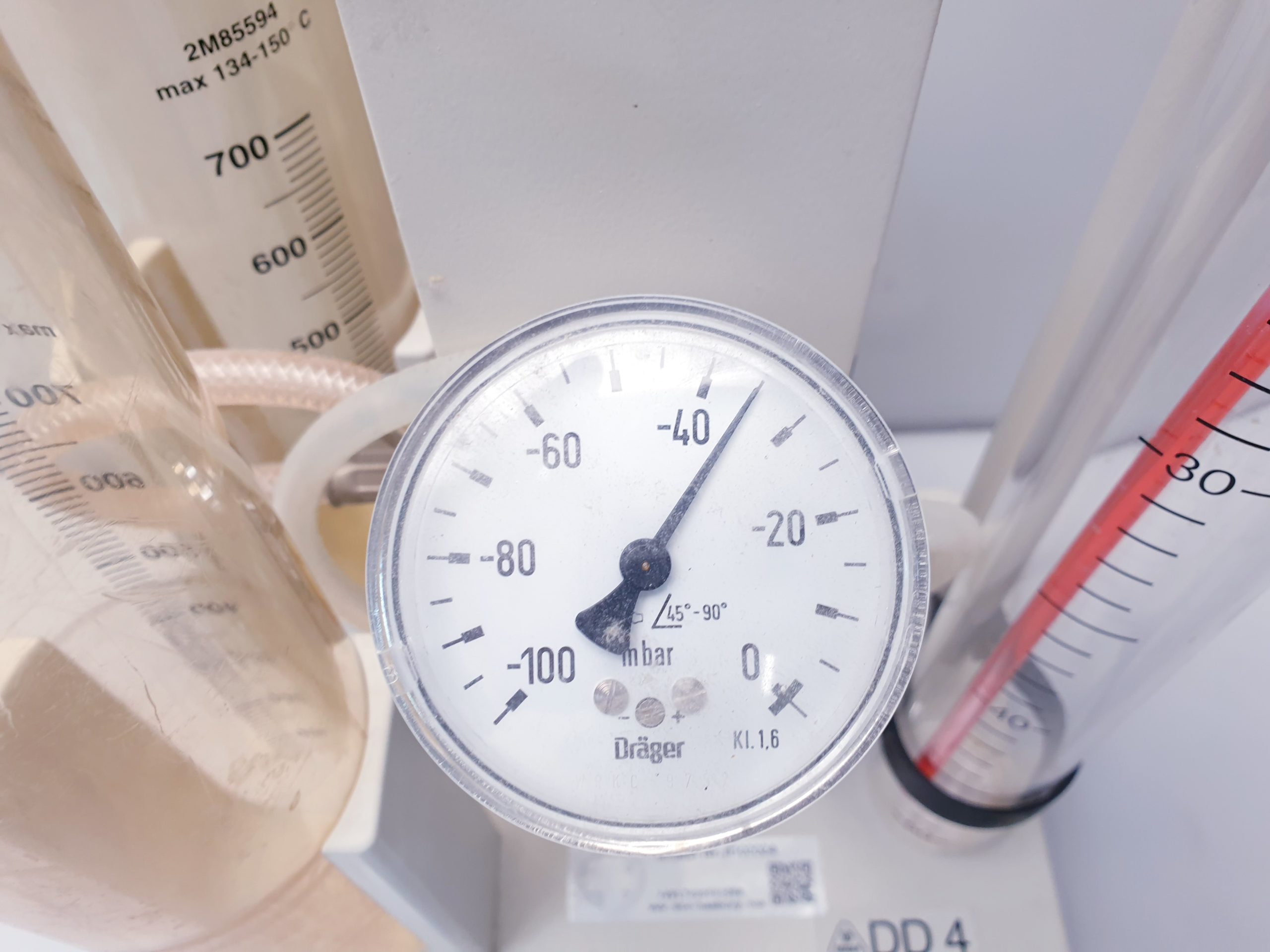 Dräger Behälter Bronchussauger mit Deckel und Manometer – Tragbar thumbnail 4