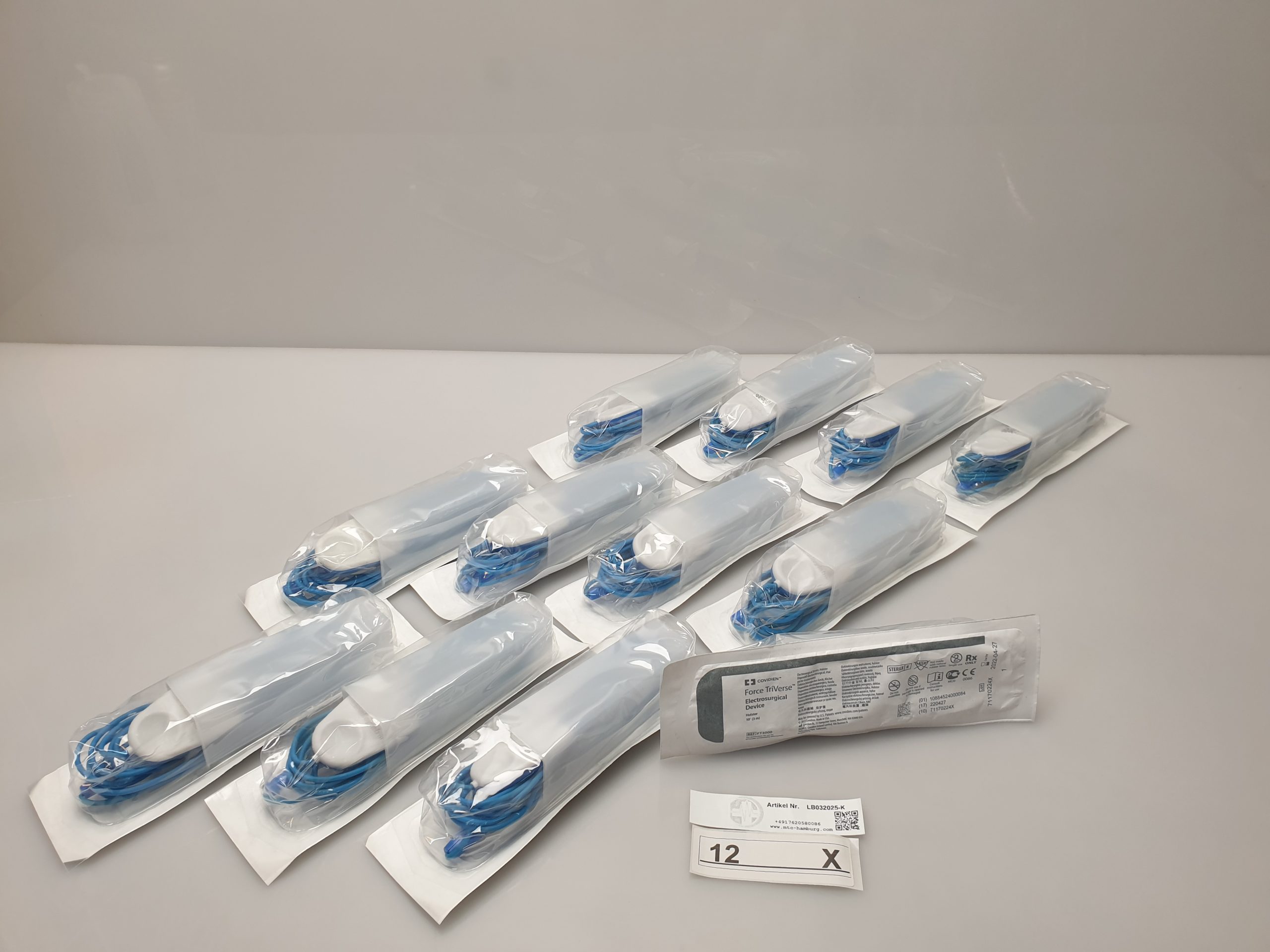Covidien Force TriVerse Electrosurgical Device thumbnail 2