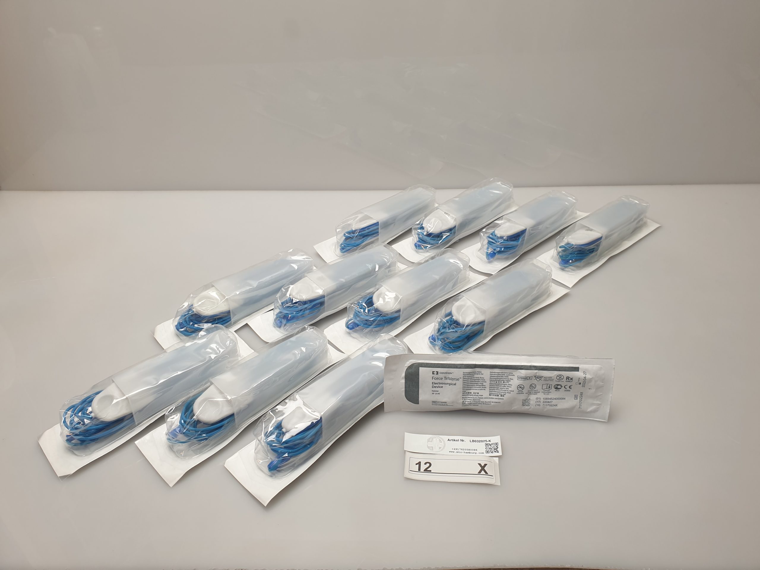 Covidien Force TriVerse Electrosurgical Device thumbnail 3