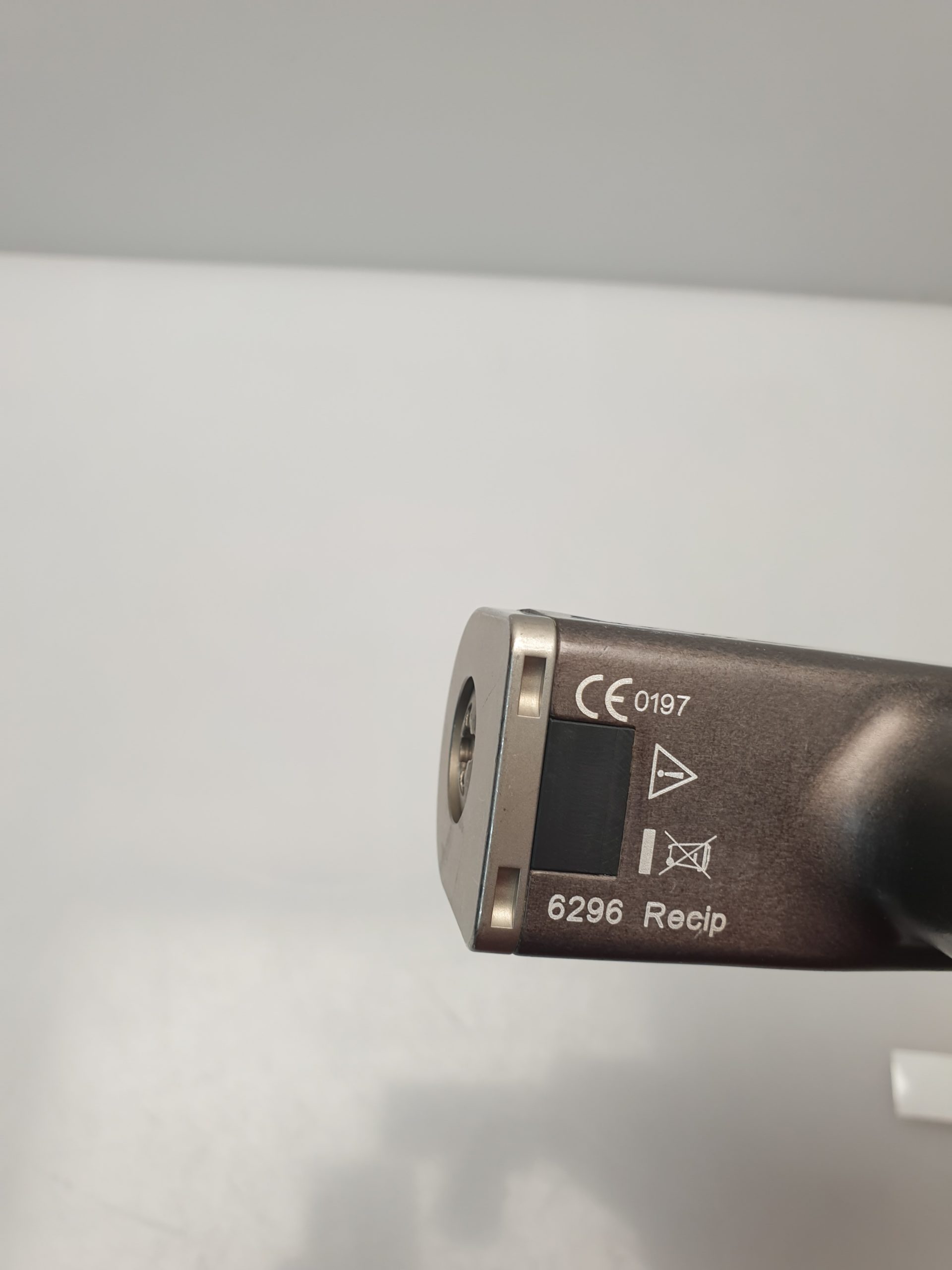 Stryker 6296 System 6 Pendelsäge Einzeltrigger Elektrisches Handstück thumbnail 3