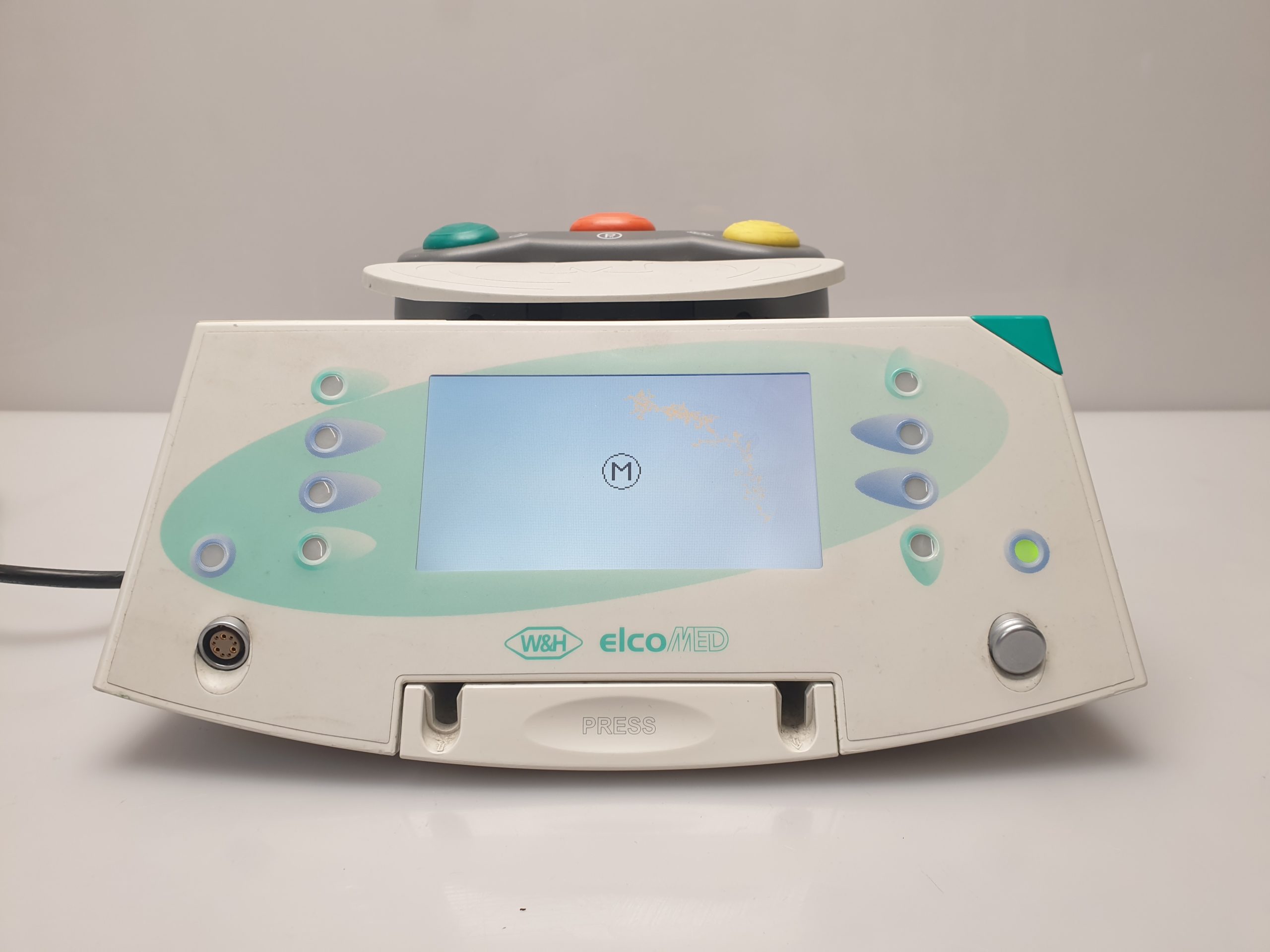 W&H elcoMED Typ SA-200 230 Dental-Chirurgie mit Fußschalter thumbnail 3