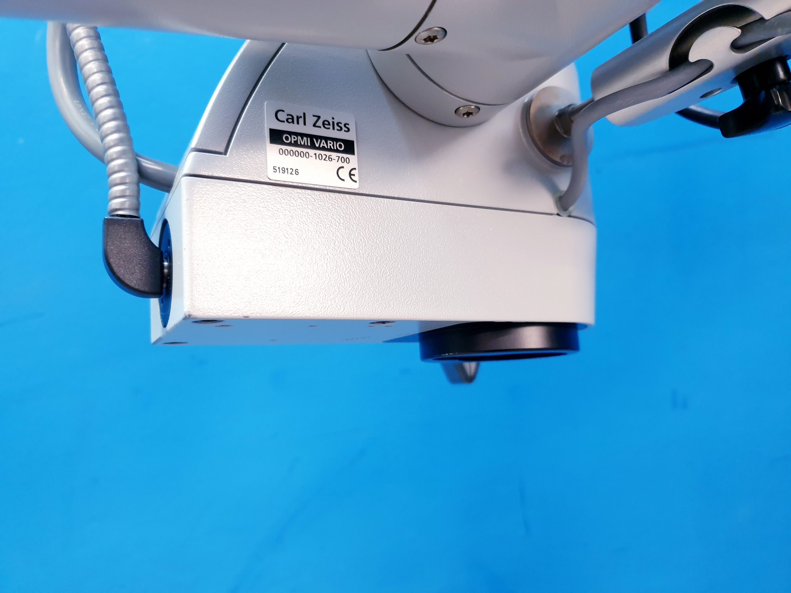 Carl Zeiss OPMI Vario / S8 Op Mikroskop + Monitor thumbnail 14
