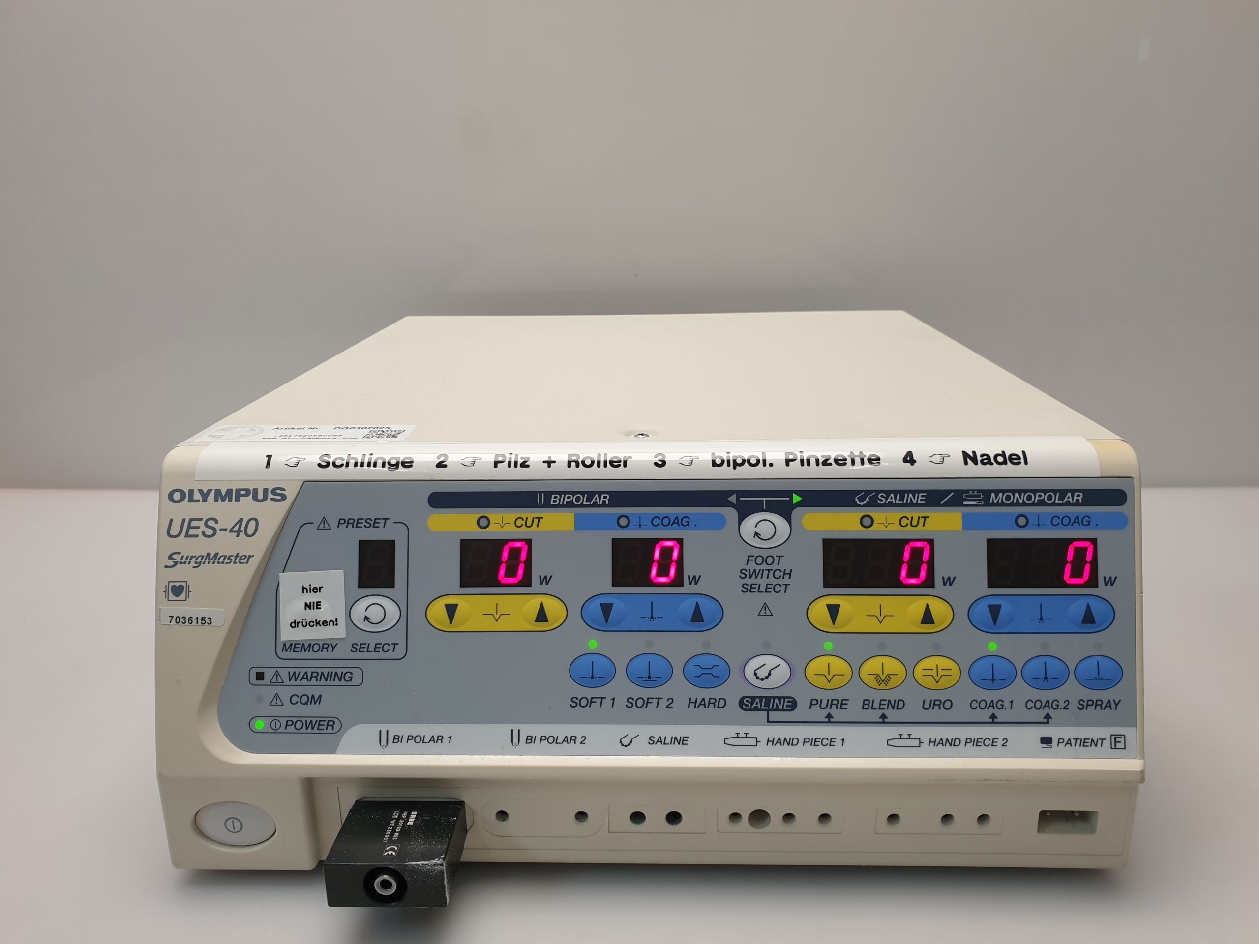 Olympus UES-40 – UES40 UES 40 SurgMaster Electrosurgical Unit – Bipolar Monopolar thumbnail 3