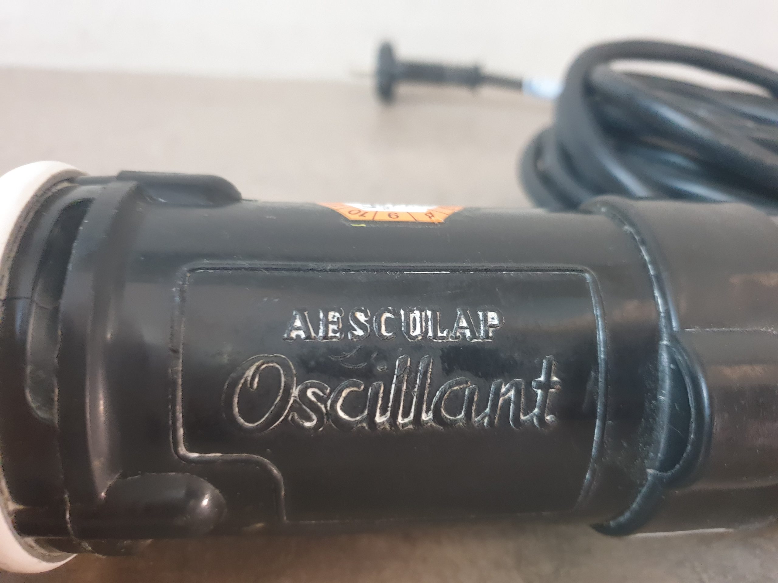 Aesculap 892516 Oscillant Gipssäge 90 Watt thumbnail 3