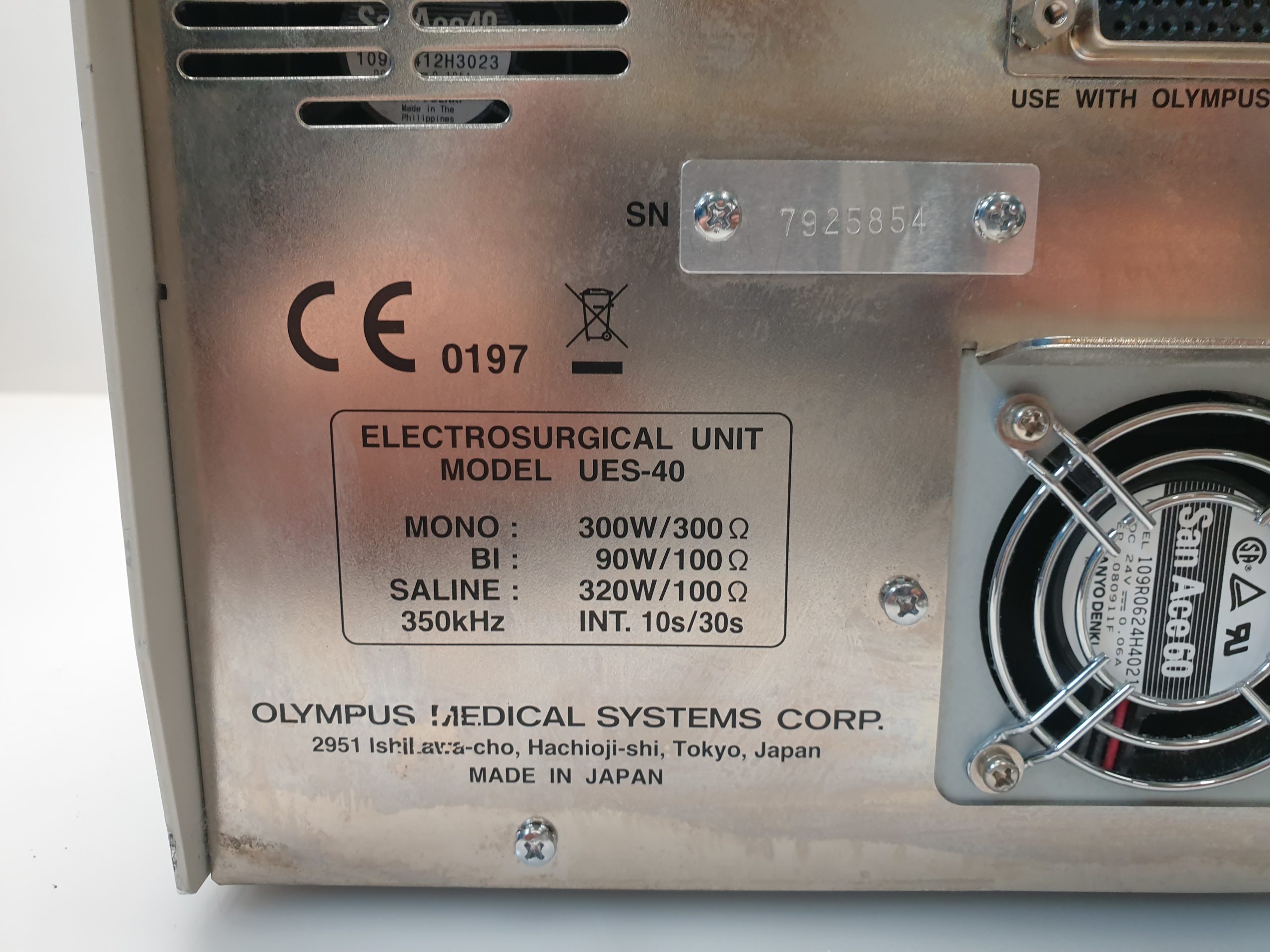 Olympus UES-40 – UES40 UES 40 SurgMaster Electrosurgical Unit – Bipolar Monopolar mit Fußpedal thumbnail 4