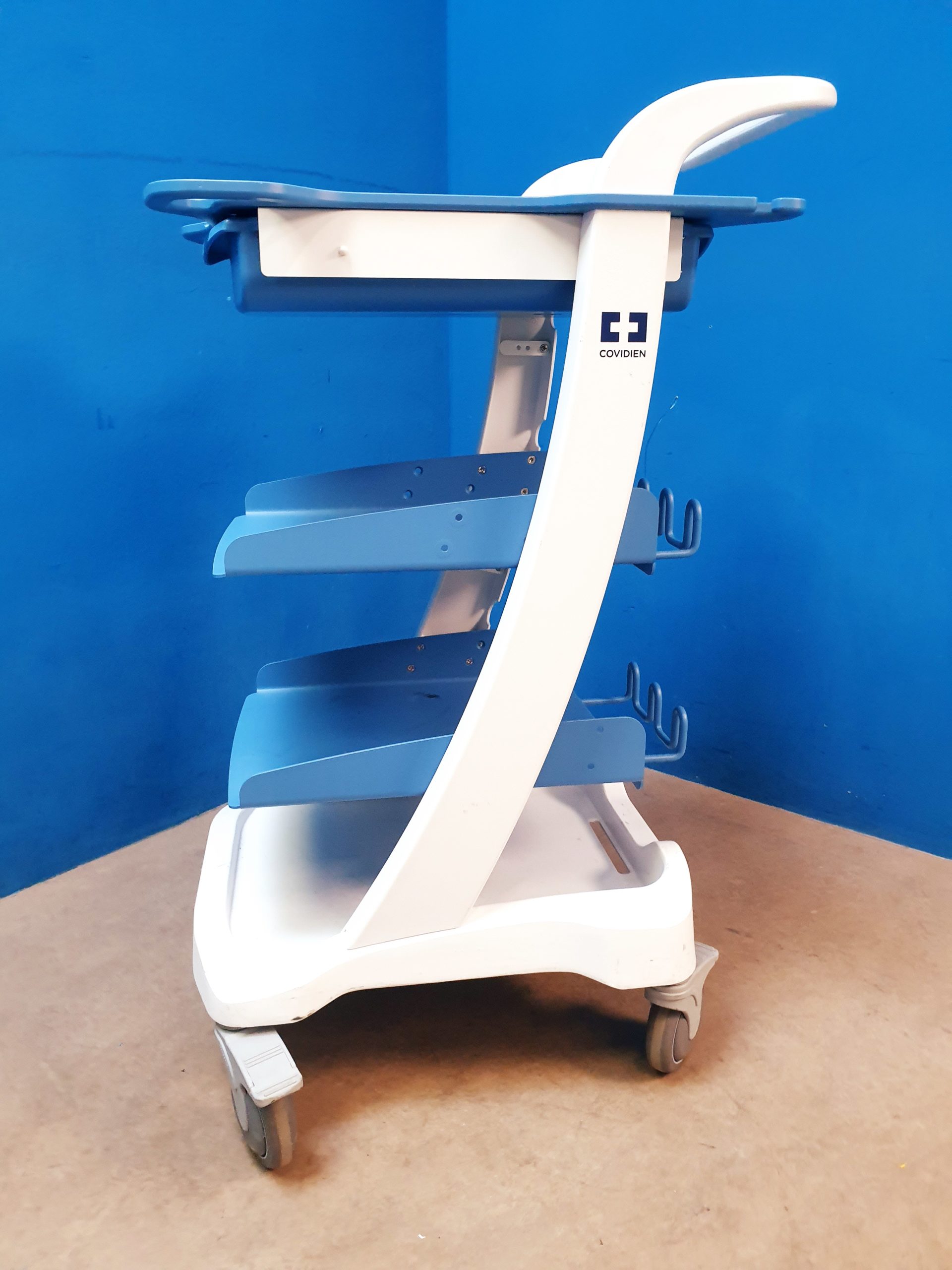 Covidien Valleylab VLFTCRT Universal Generator Cart – Trolley Gerätewagen thumbnail 5