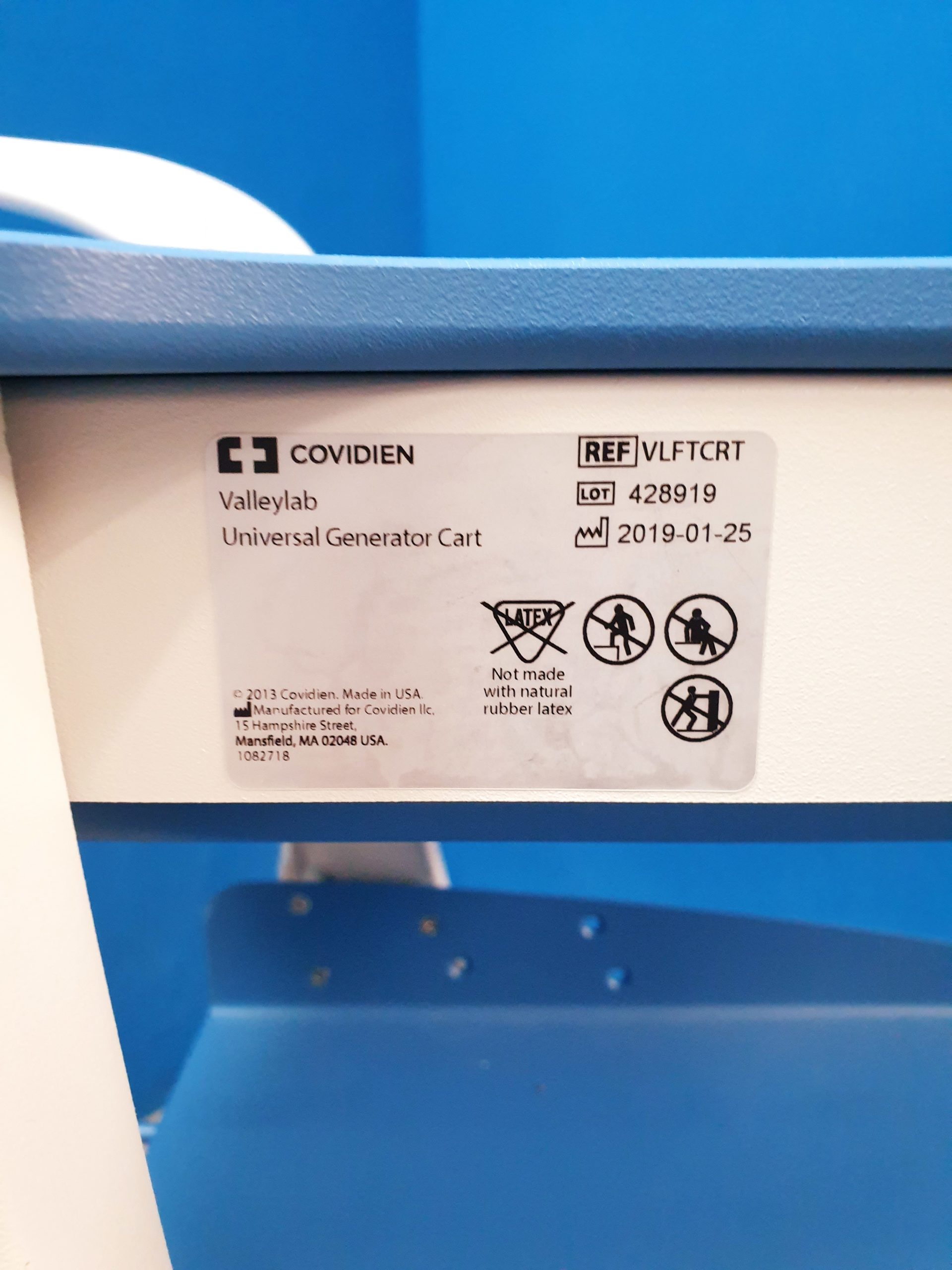 Covidien Valleylab VLFTCRT Universal Generator Cart – Trolley Gerätewagen thumbnail 8