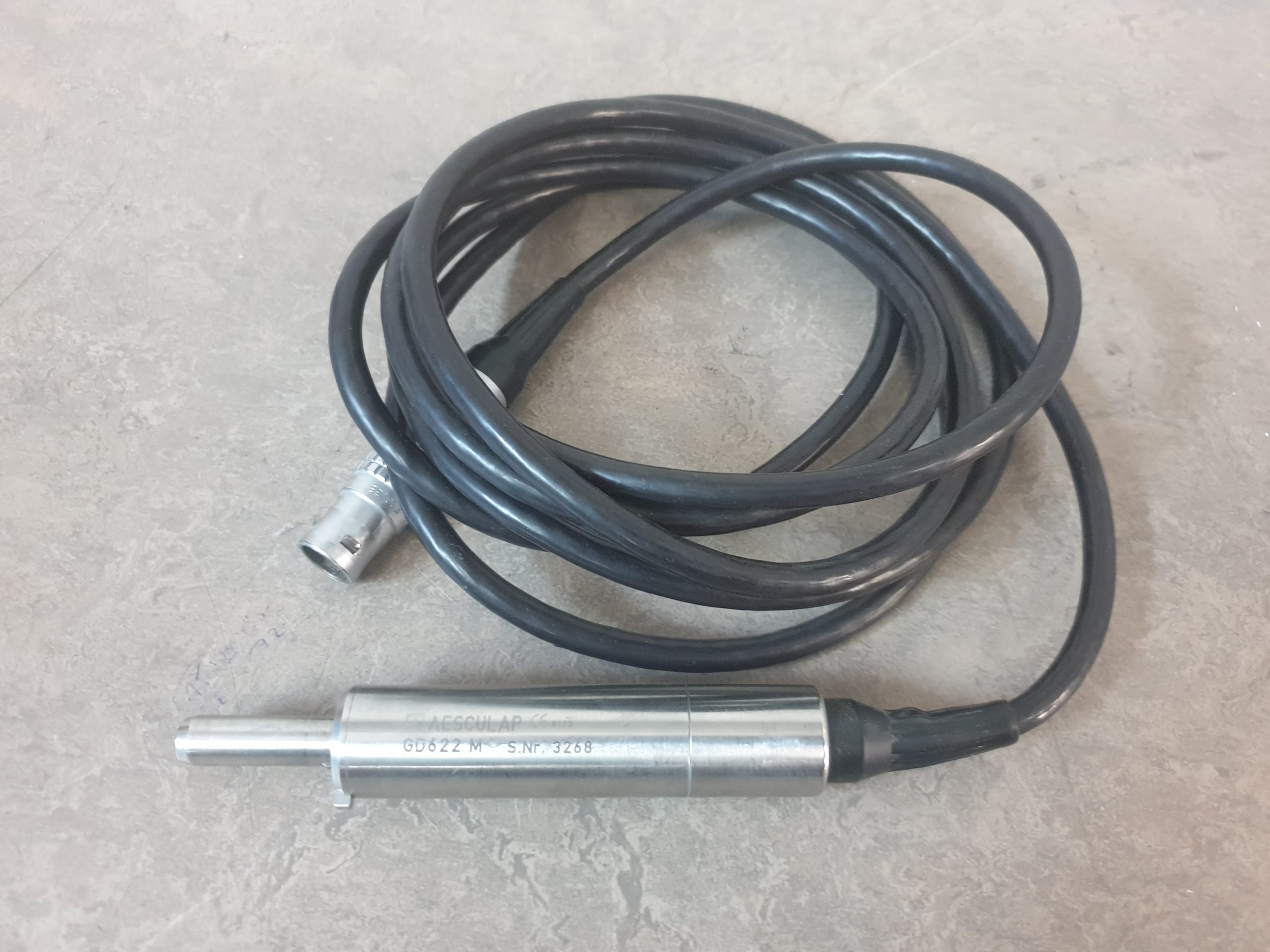 Aesculap INTEGRAL EC GD623 + Bohrer GD622M + Fußpedal thumbnail 8