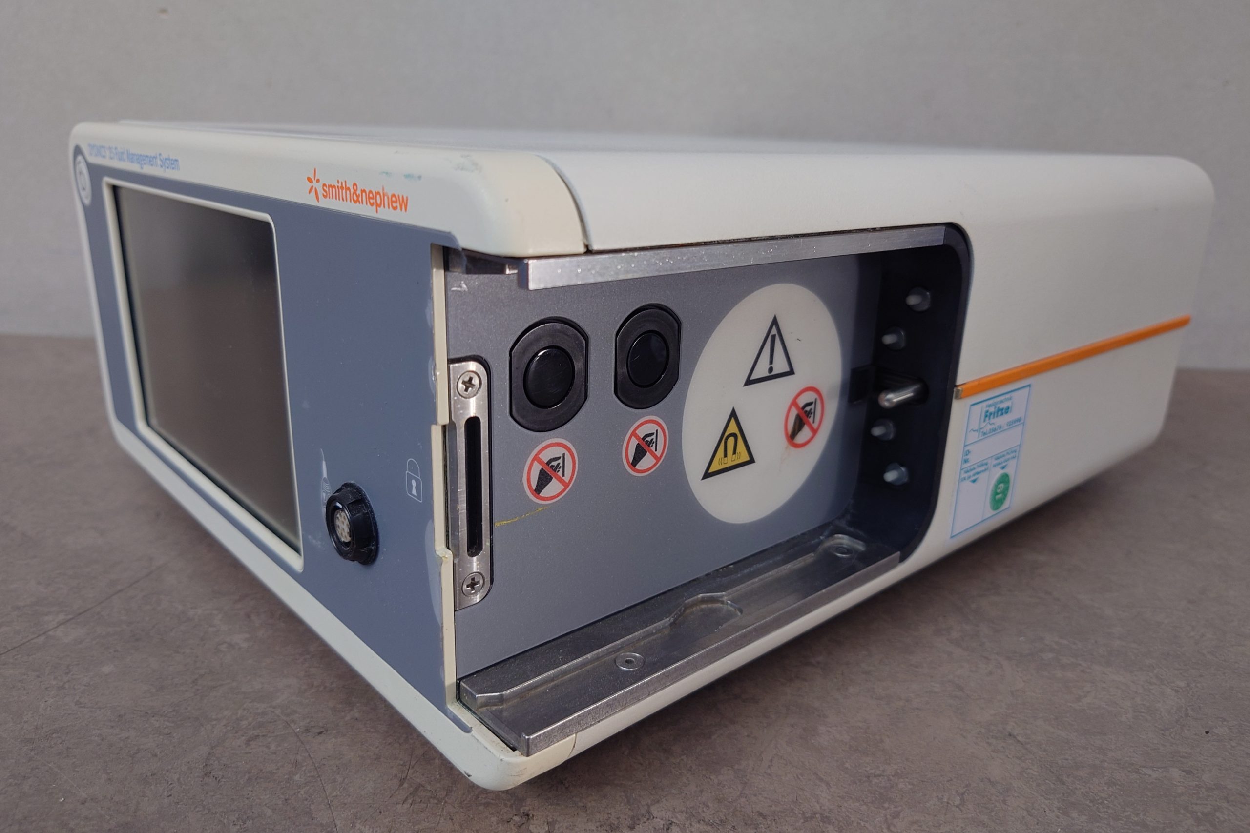 Smith&Nephew Dyonics 25 Fluid Management System thumbnail 4