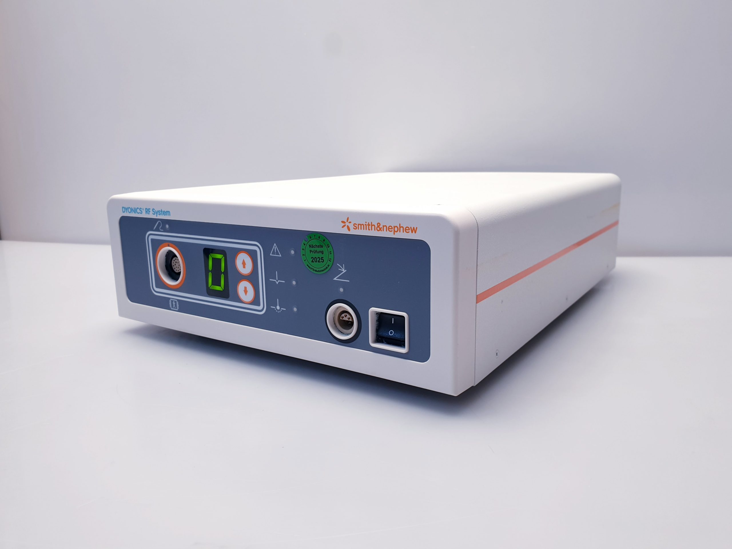 Smith Nephew Dyonics RF System thumbnail 3