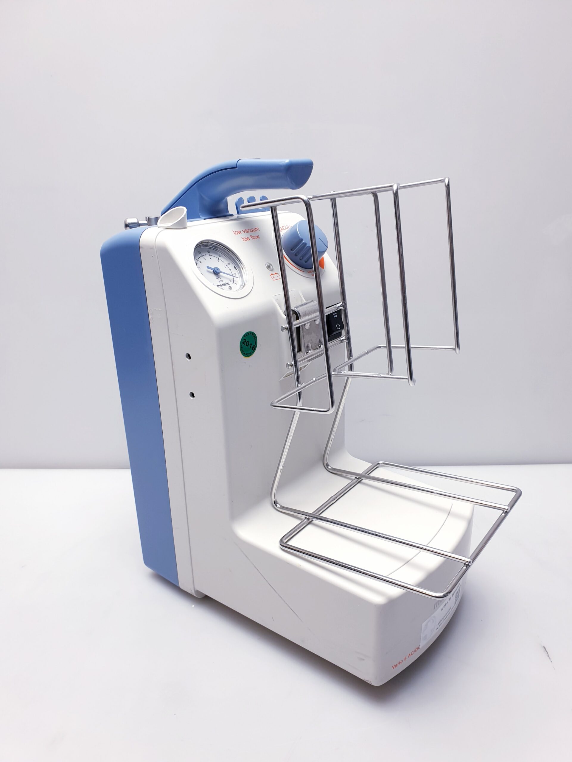 Medela Vario 18 Universal-Absaugpumpe ohne Behälter — image 1 of 4