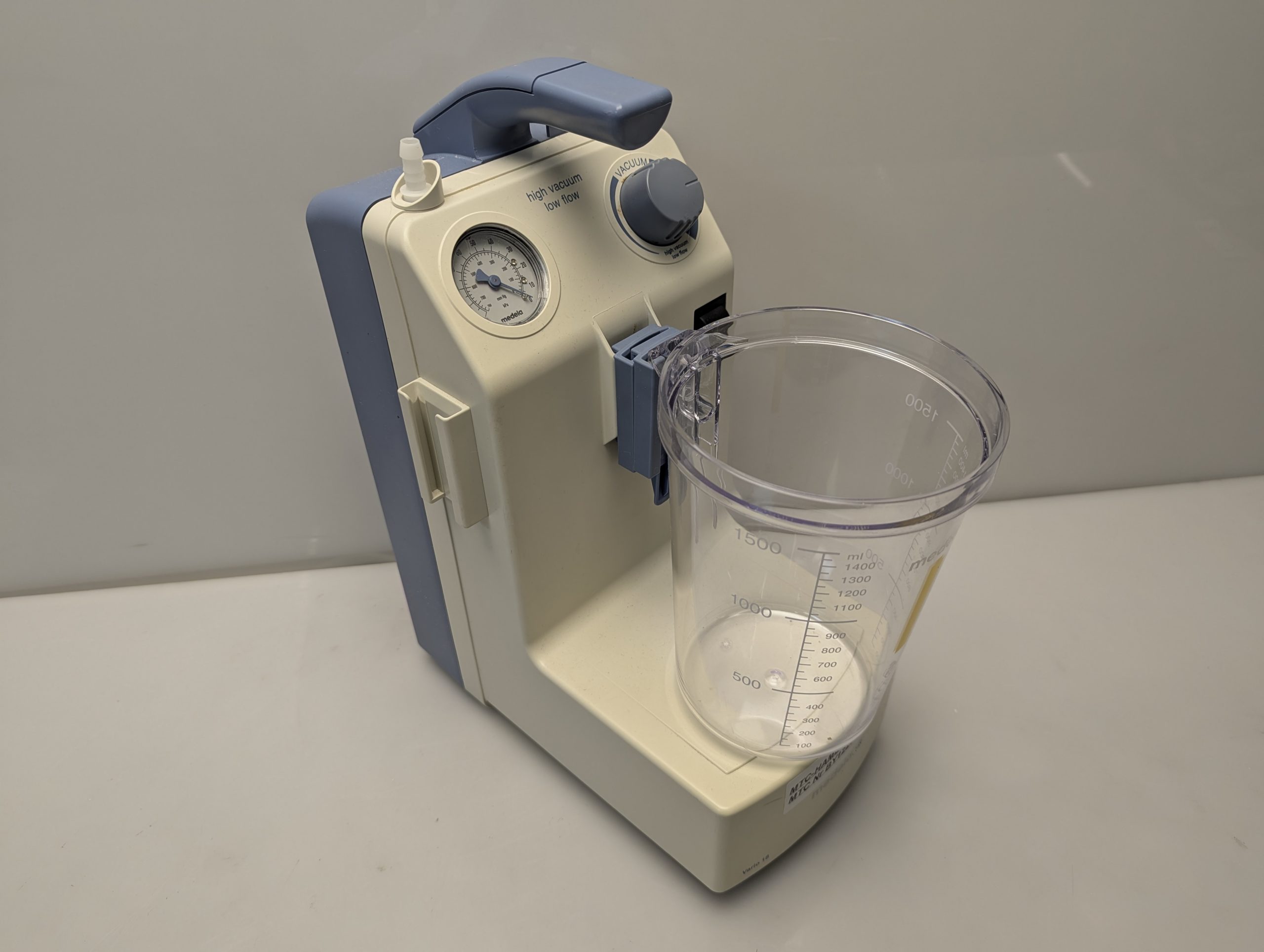 Medela Vario 18 Absauger mit Behälter thumbnail 4