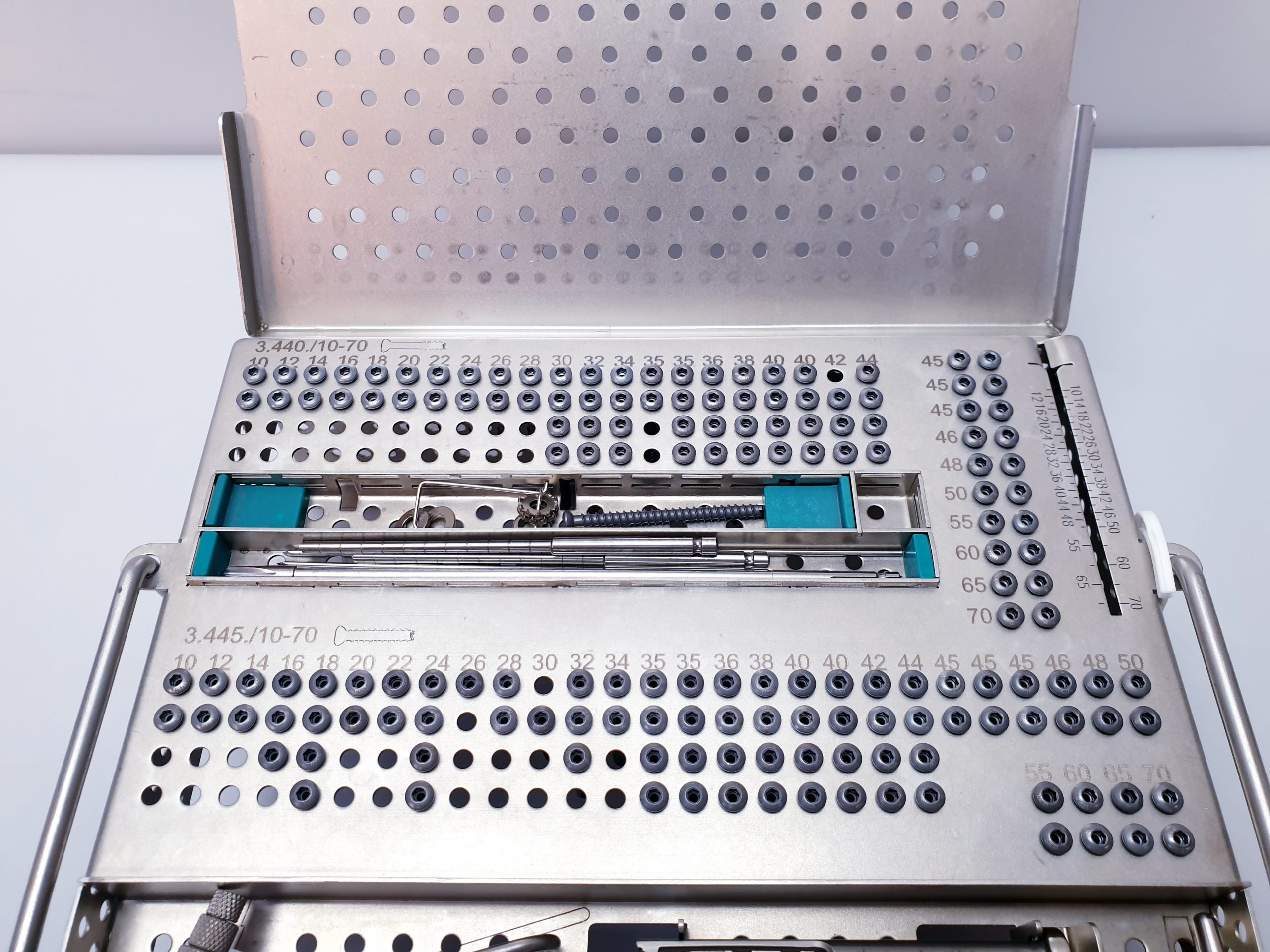 Königsee Implantate 19.191.00 – 805044 Op Set -mit Instrumente thumbnail 22