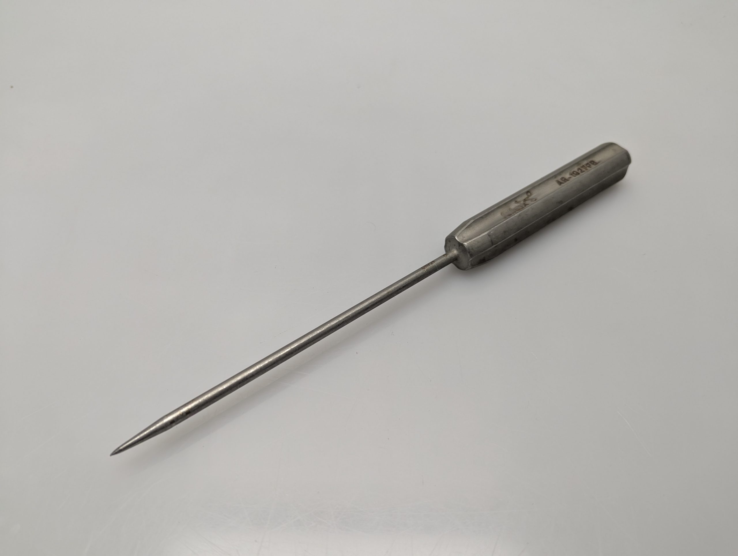 Arthrex AR-1927PB Punch for 5.5mm Bio-Corkscrew — image 1 of 11