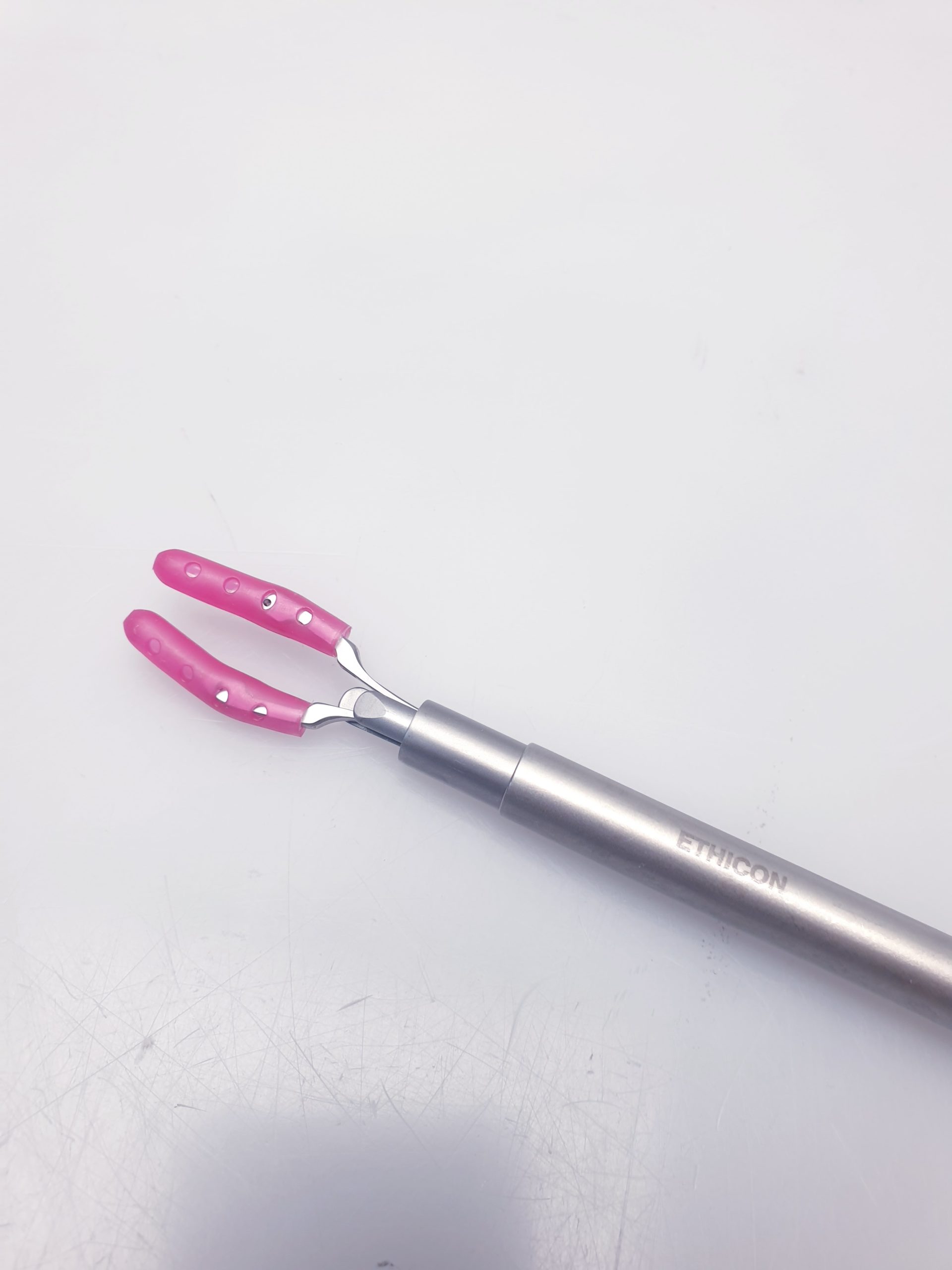 Ethicon AP 4010Z – AP4010Z Musterzange ABSOLOK-ZANGE thumbnail 9