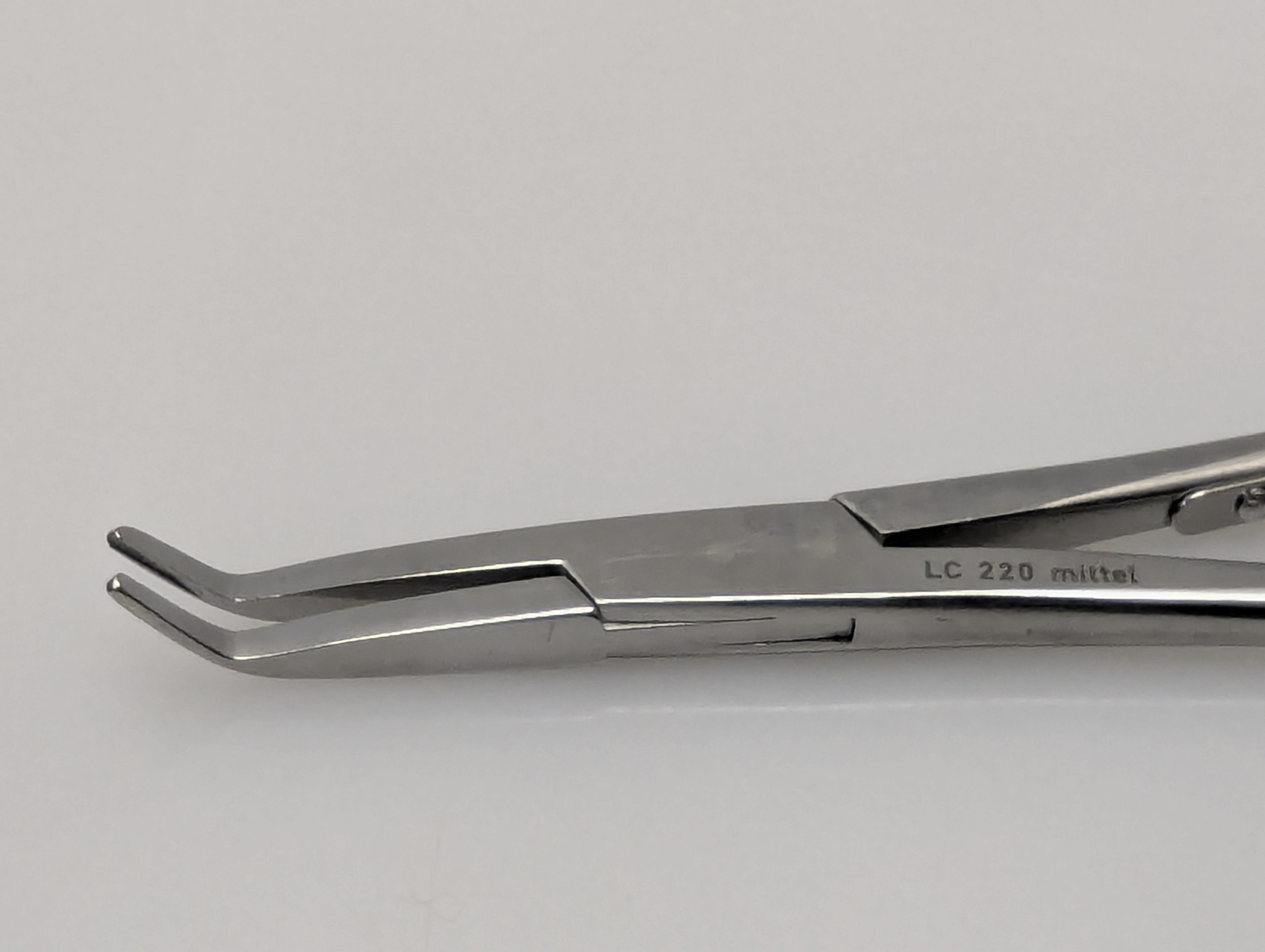 Ethicon LC 220 LC220 Mittel 0741584 Arterienhalter thumbnail 7