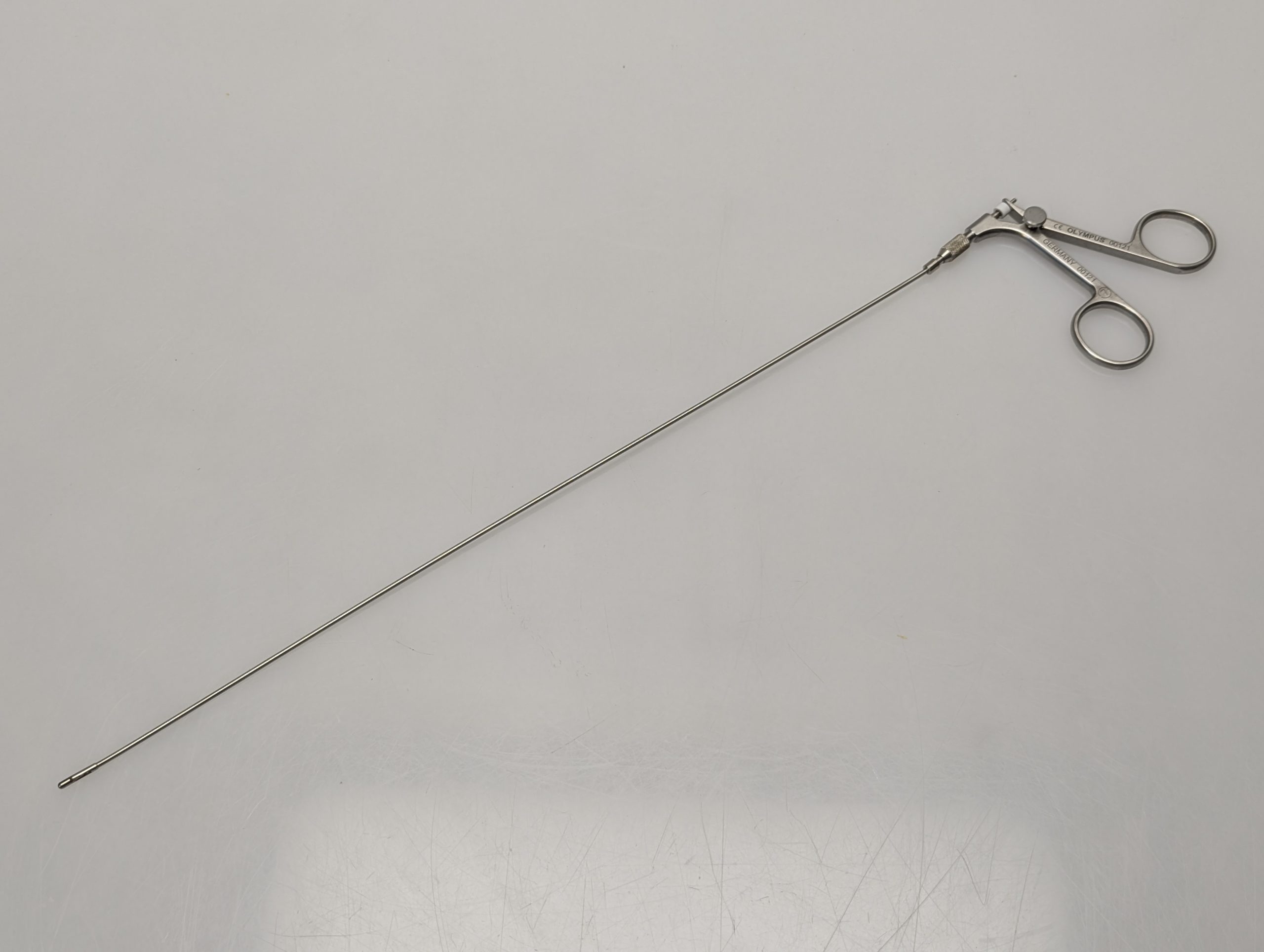 Olympus 00121 Grasping forceps — image 1 of 8