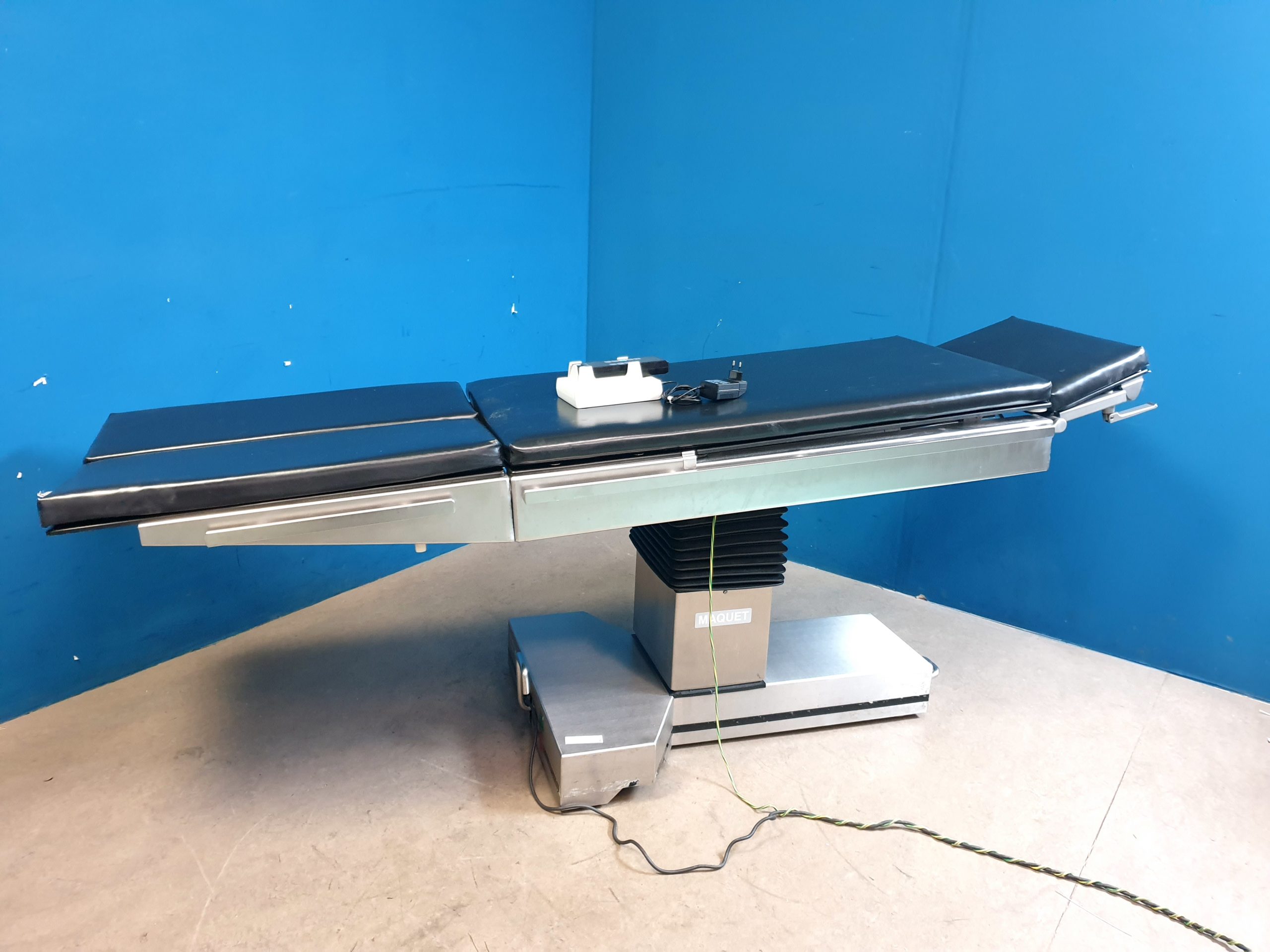 Maquet 1533.01A0 Op Tisch – Elektrisch Fahrbar thumbnail 3