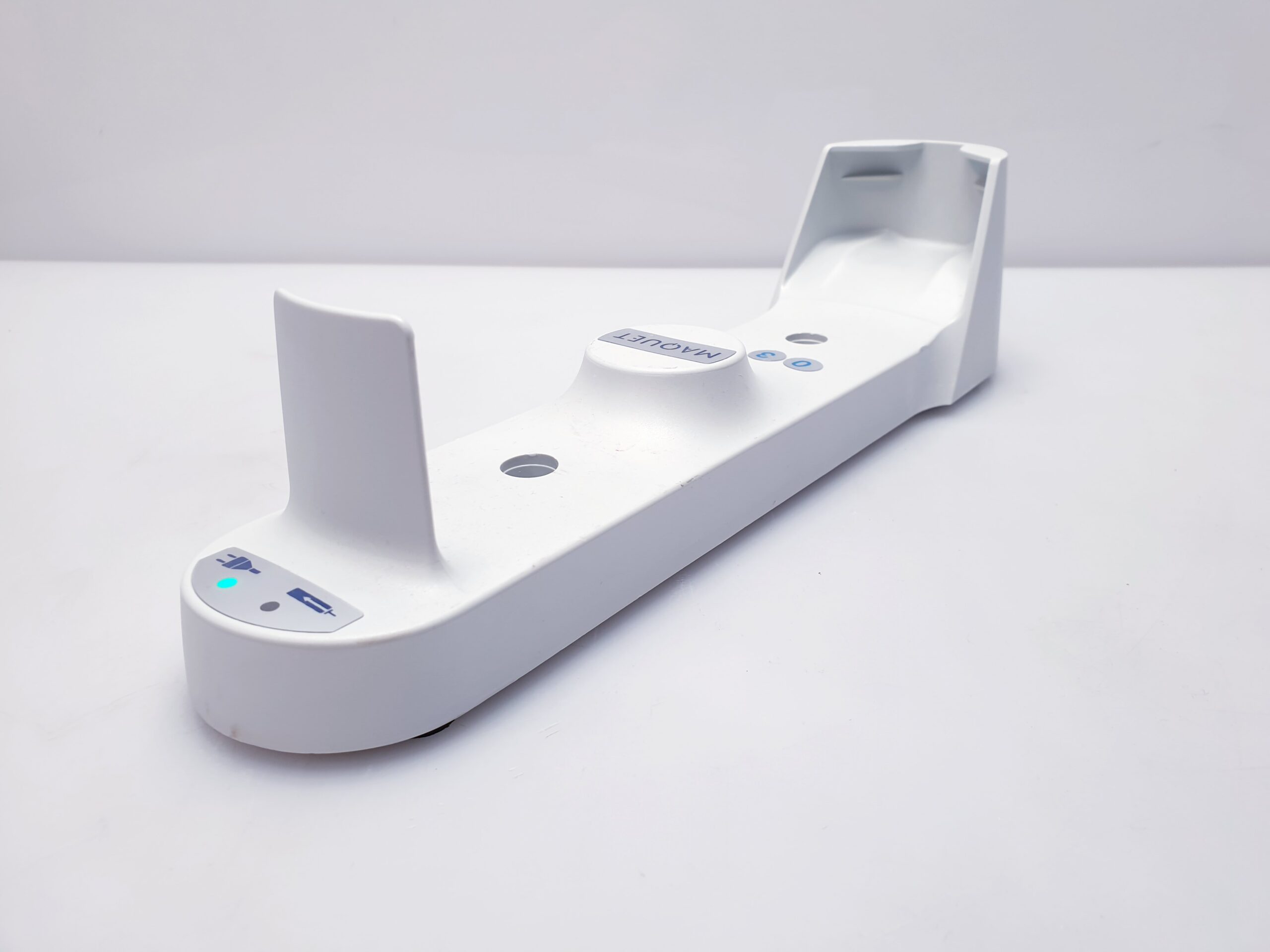 Maquet 1009.70A0 mobile Ladestation + Netzteil – — image 1 of 6