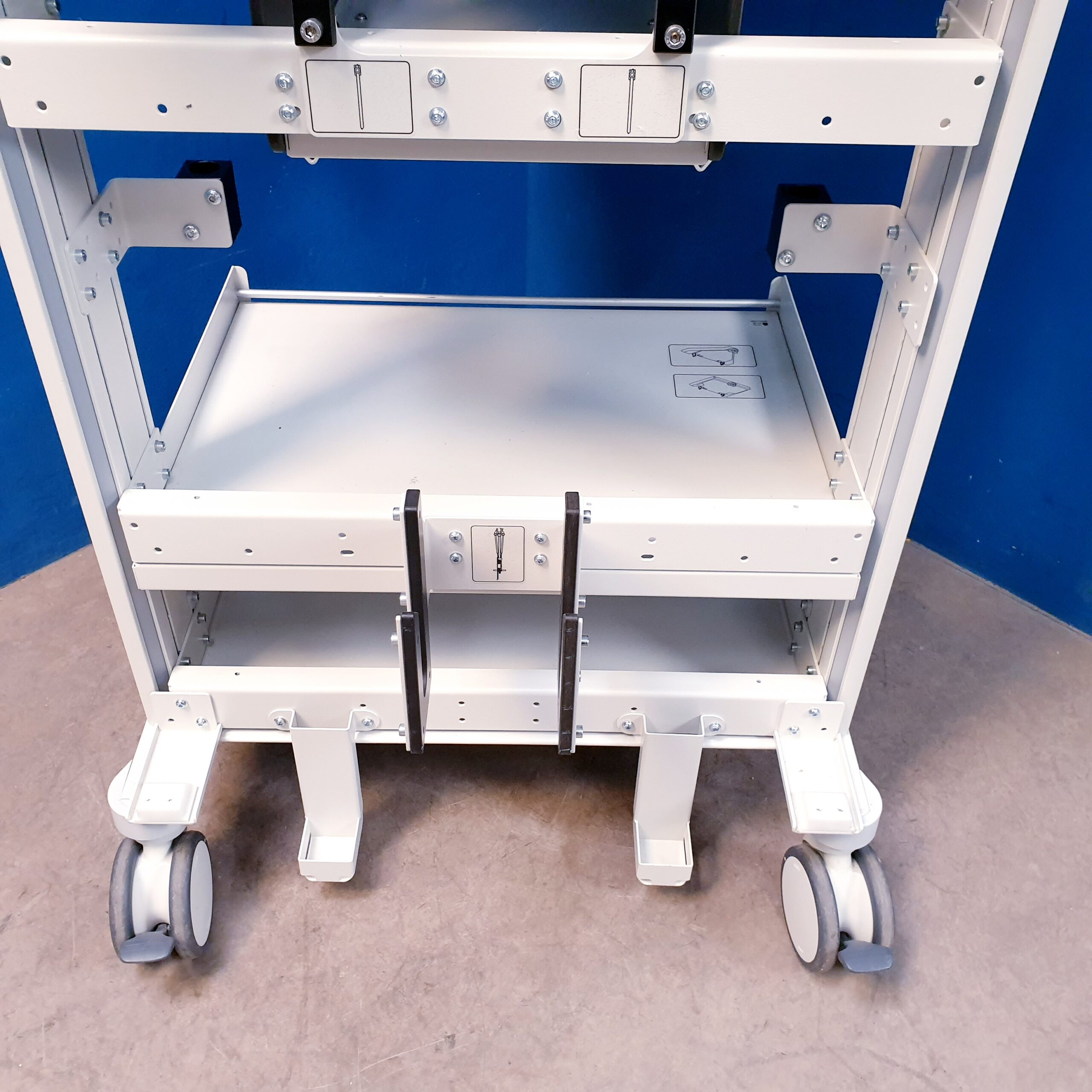 Maquet Gerätewagen – Op Tisch Zubehör Gestell thumbnail 11