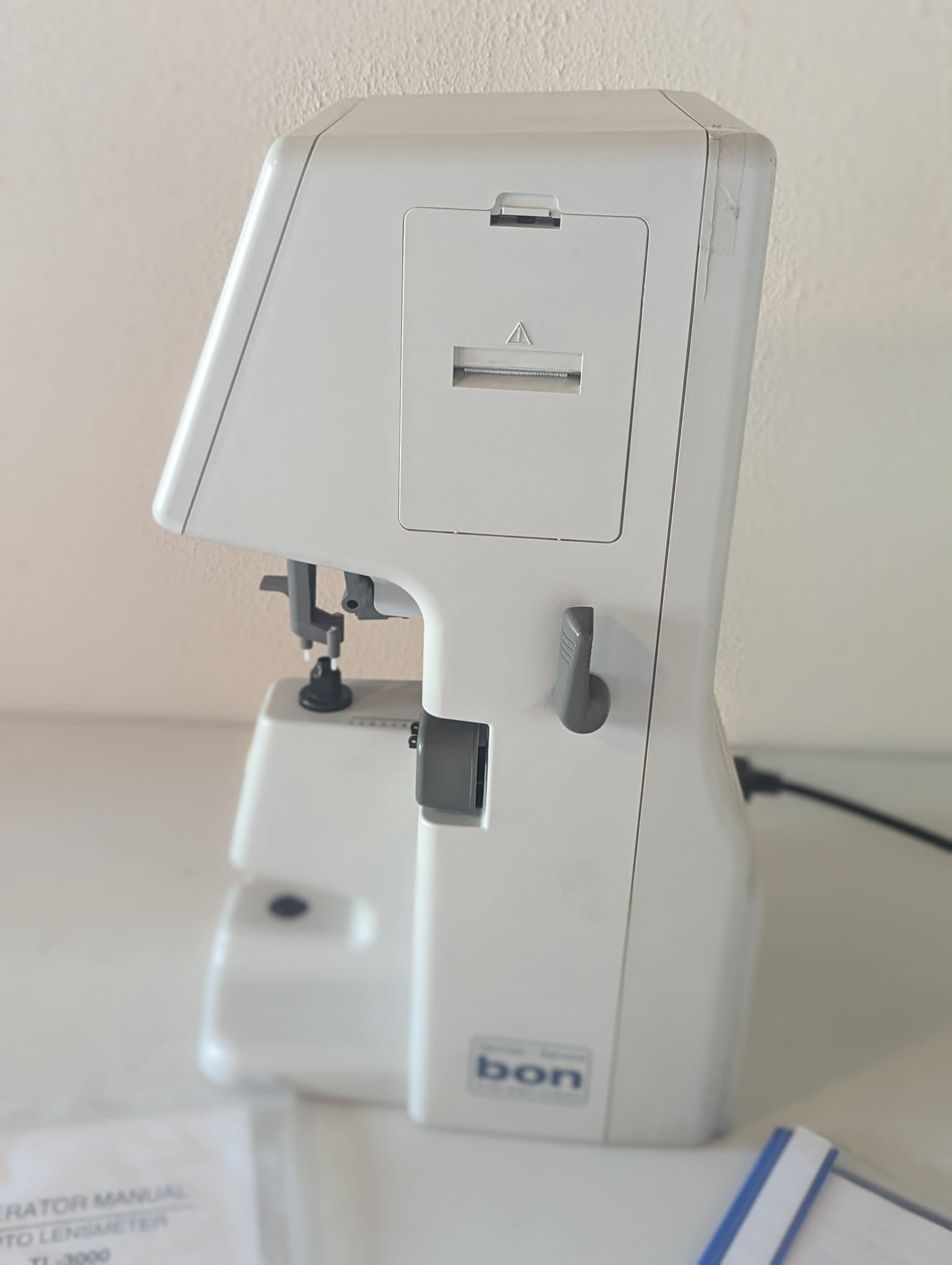 Tomey TL-300 77 TL3000 Auto Lensmeter thumbnail 7