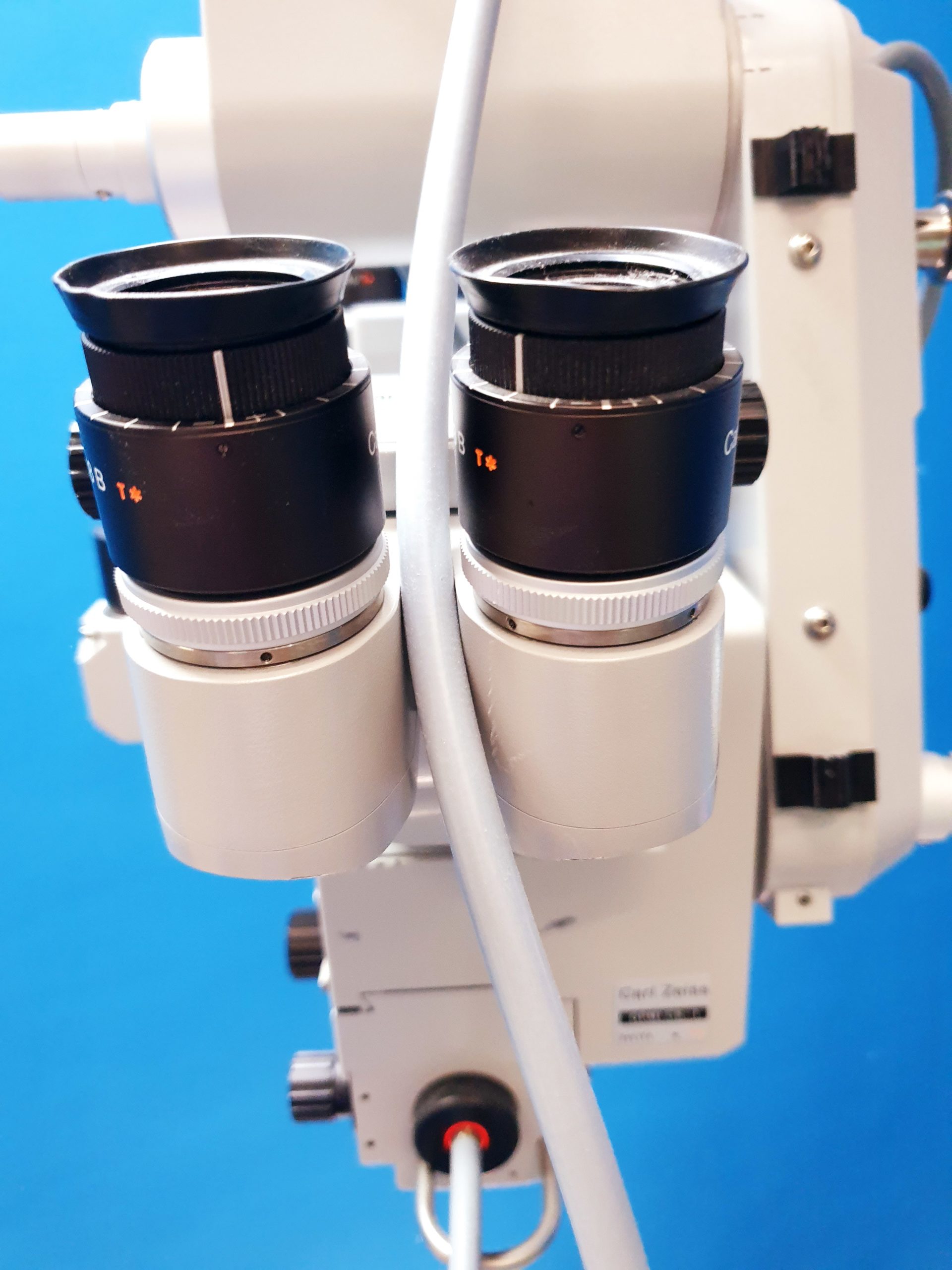 Zeiss Opmi CS CS-I CS XY mit + Varioskop Schwenktubus 10x 18B auf S4 Stativ – Fahrbar + Superlux 300 thumbnail 9