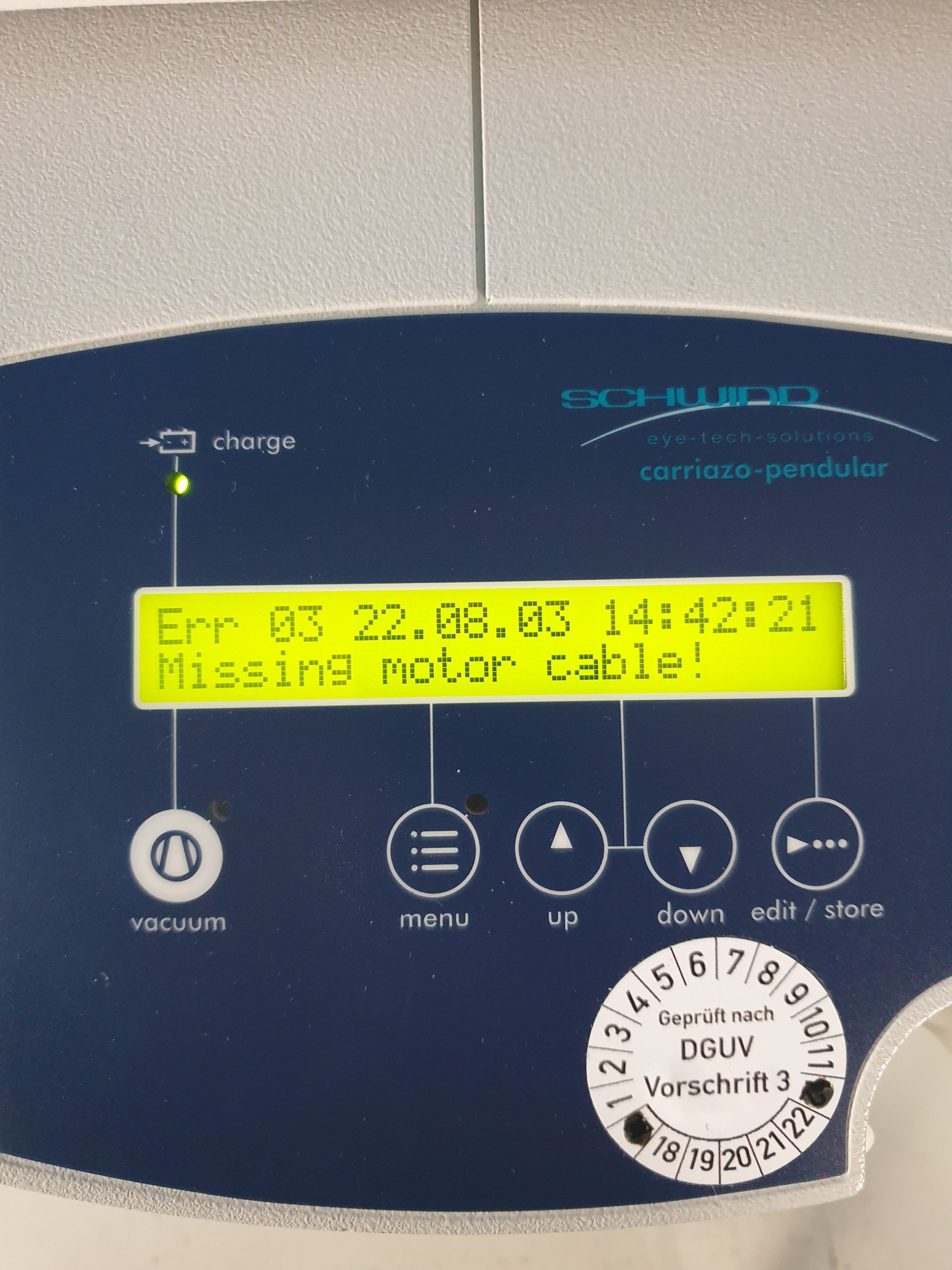 Schwind Carriazo Pendular Microkeratome mit Fussschalter — image 1 of 2