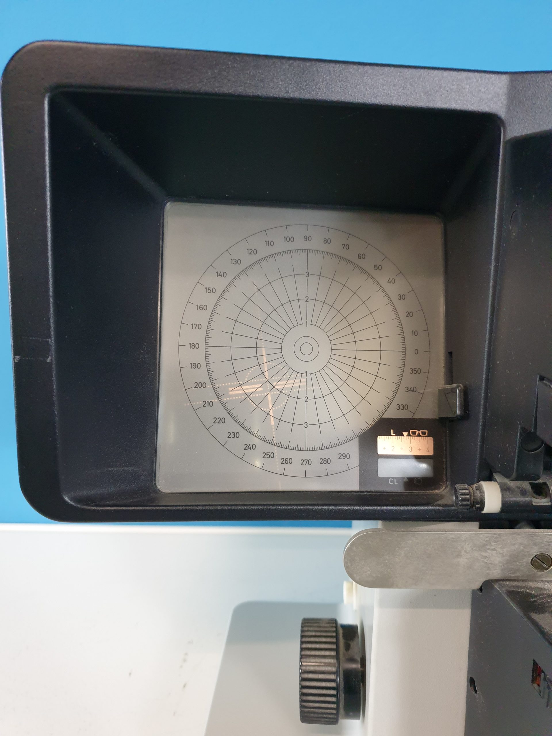 Rodenstock Typ 3012.002 Scheitelbrechwertmesser , Projektion thumbnail 2