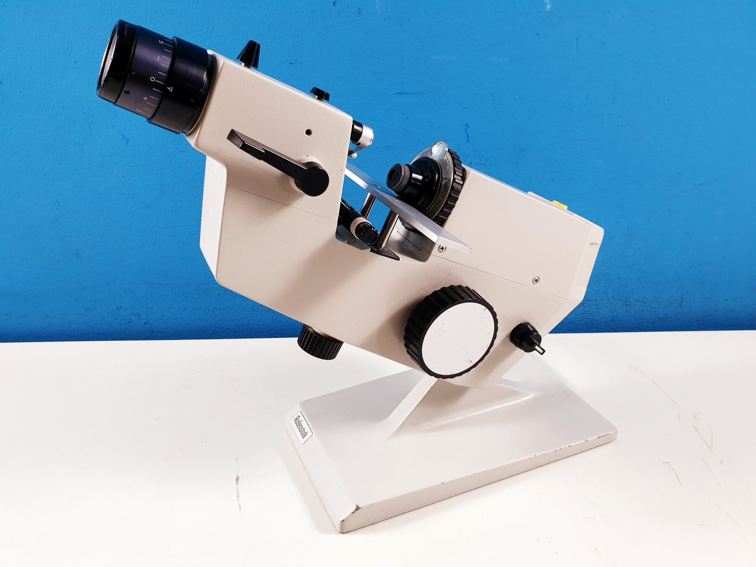 Rodenstock Vertex Scheitelbrechwertmesser Messgerät Lensmeter — image 1 of 6