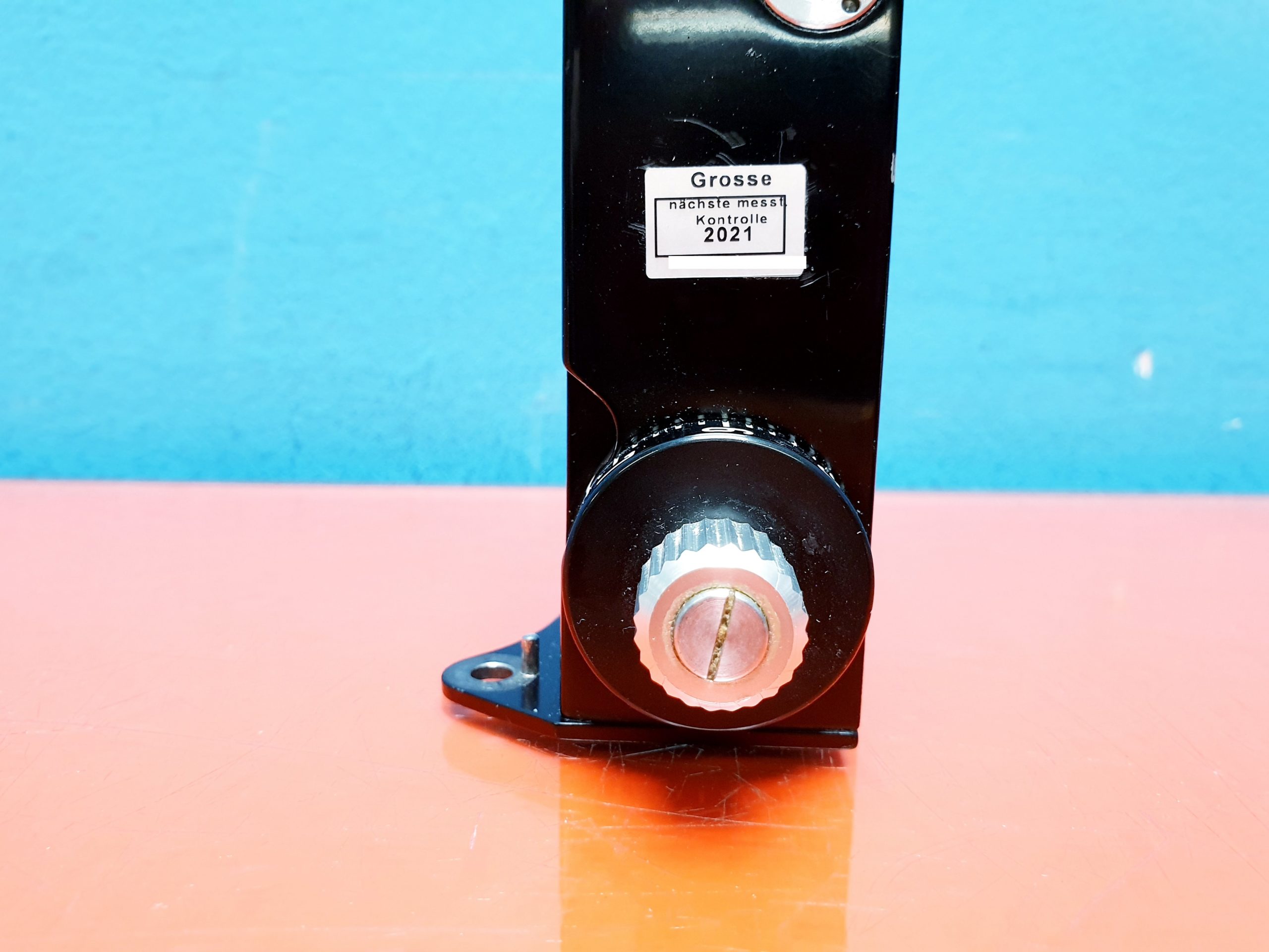 Haag Streit R900 – R 900 – 1,96 mN Tonometer Applanations Tonometer thumbnail 2