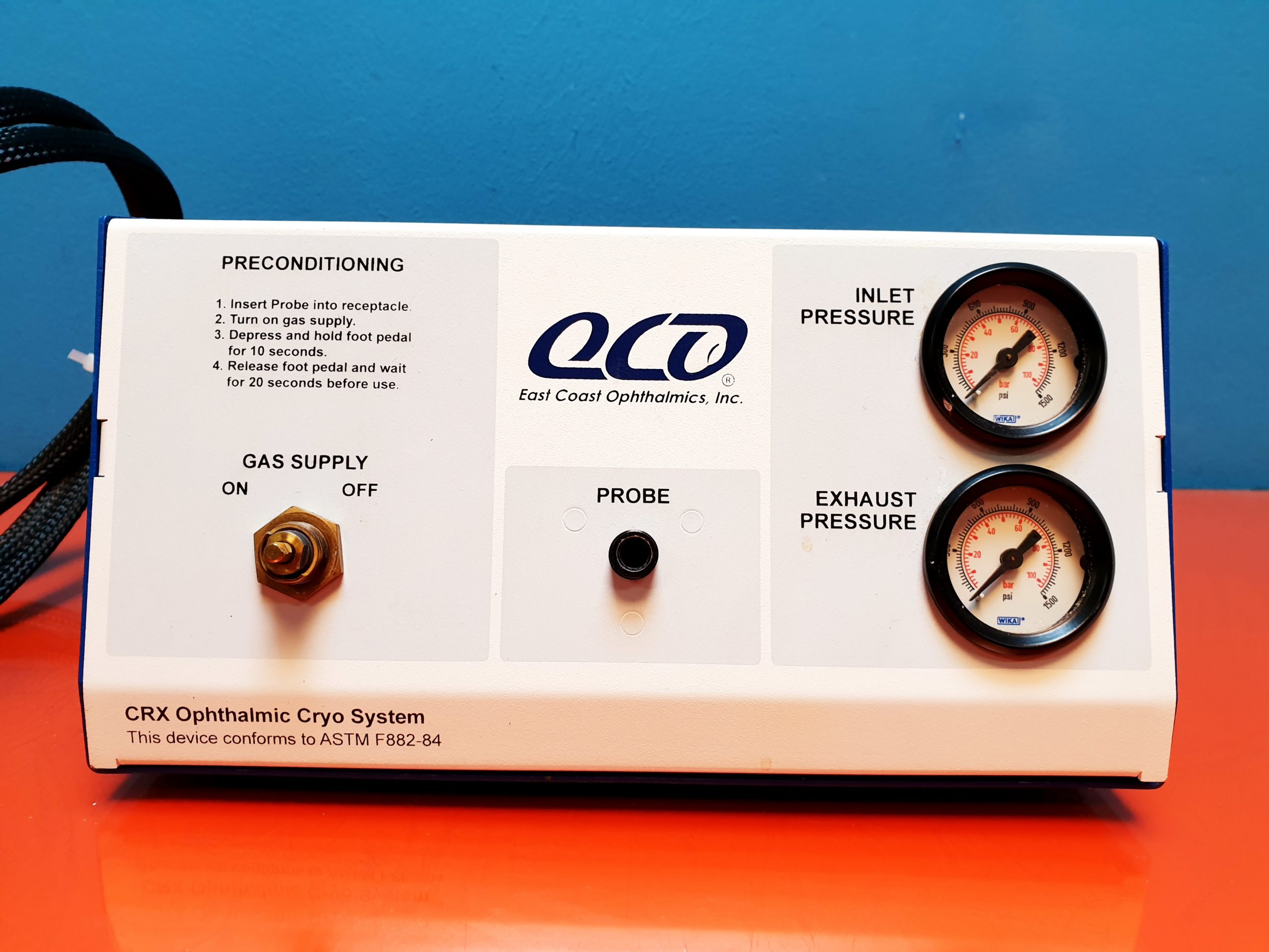 CRX Ophthalmic Cryo System mit Fußschalter thumbnail 2