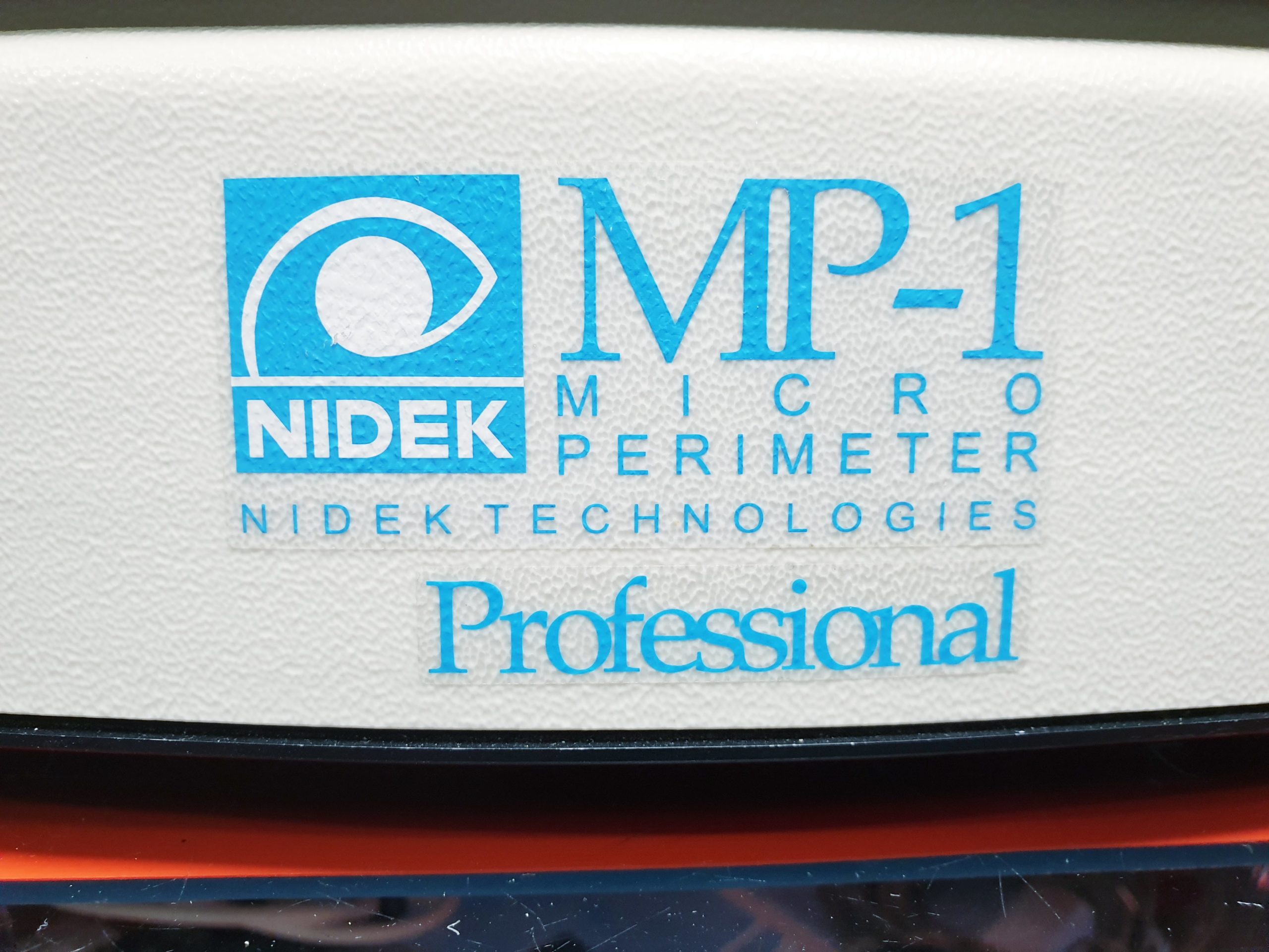 Nidek MP-1 Retinal Microperimeter thumbnail 4