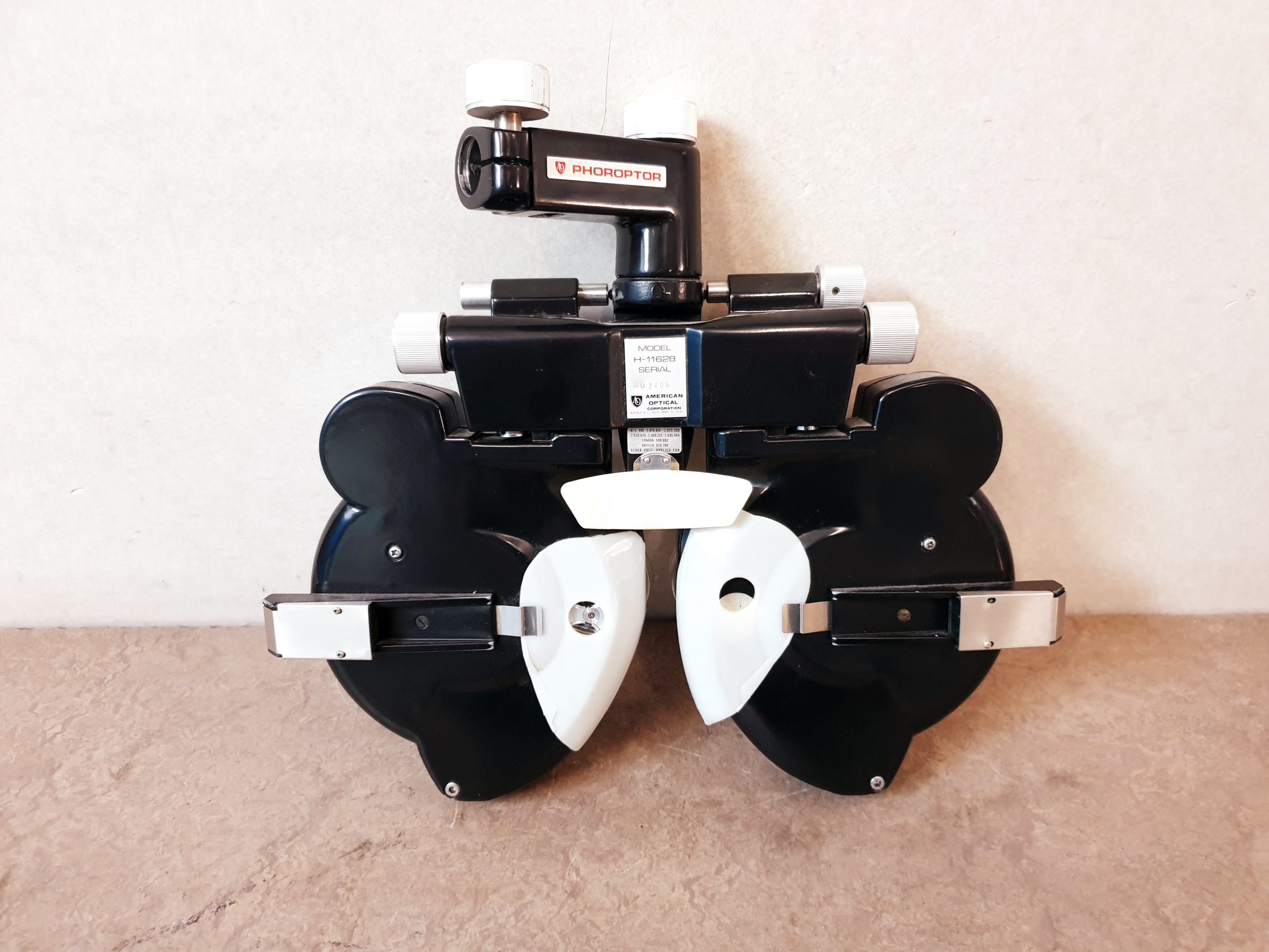 AMERICAN OPTICAL H-11628 Phoropter thumbnail 3