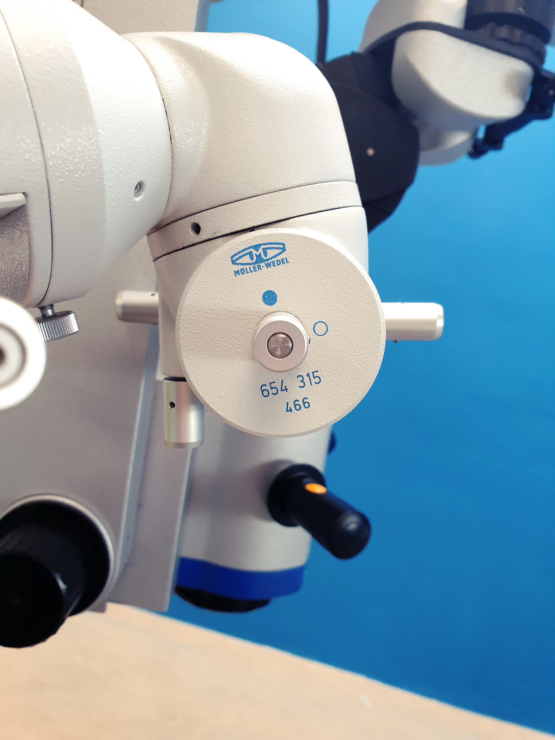 HAAG STREIT HS ALLEGRA 900 uaf FS2-21 Stativ Sony HD Bildübertragung // Medicap USB300 Bild dokumentation DOM 2016 // Behandlungsstuhl 623-102 // Fusspedal thumbnail 9