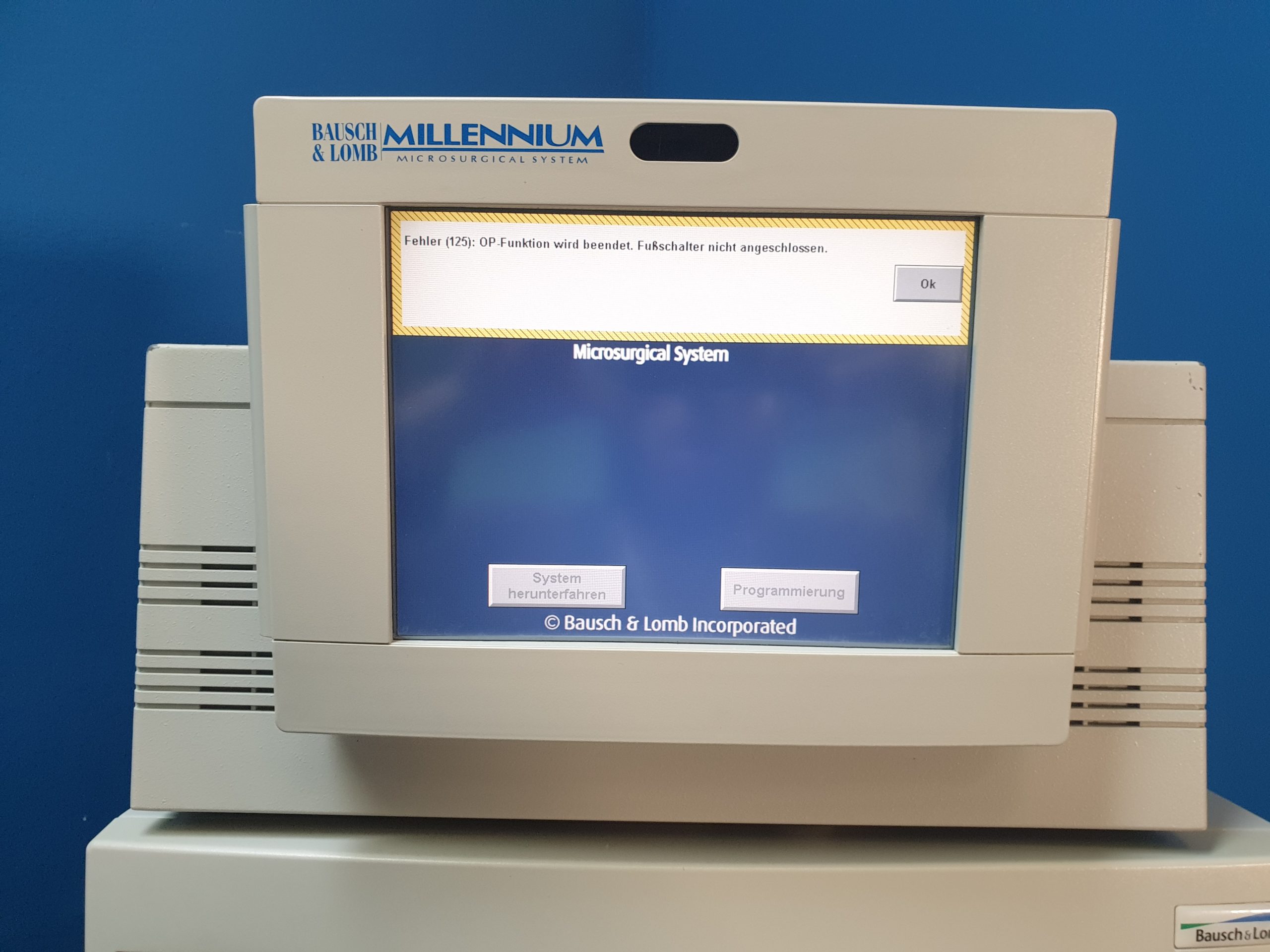 Bausch & Lomb Surgical CX6000 + CX6100 MillennIum Micro Surgical System / Phacoemulsifier thumbnail 4