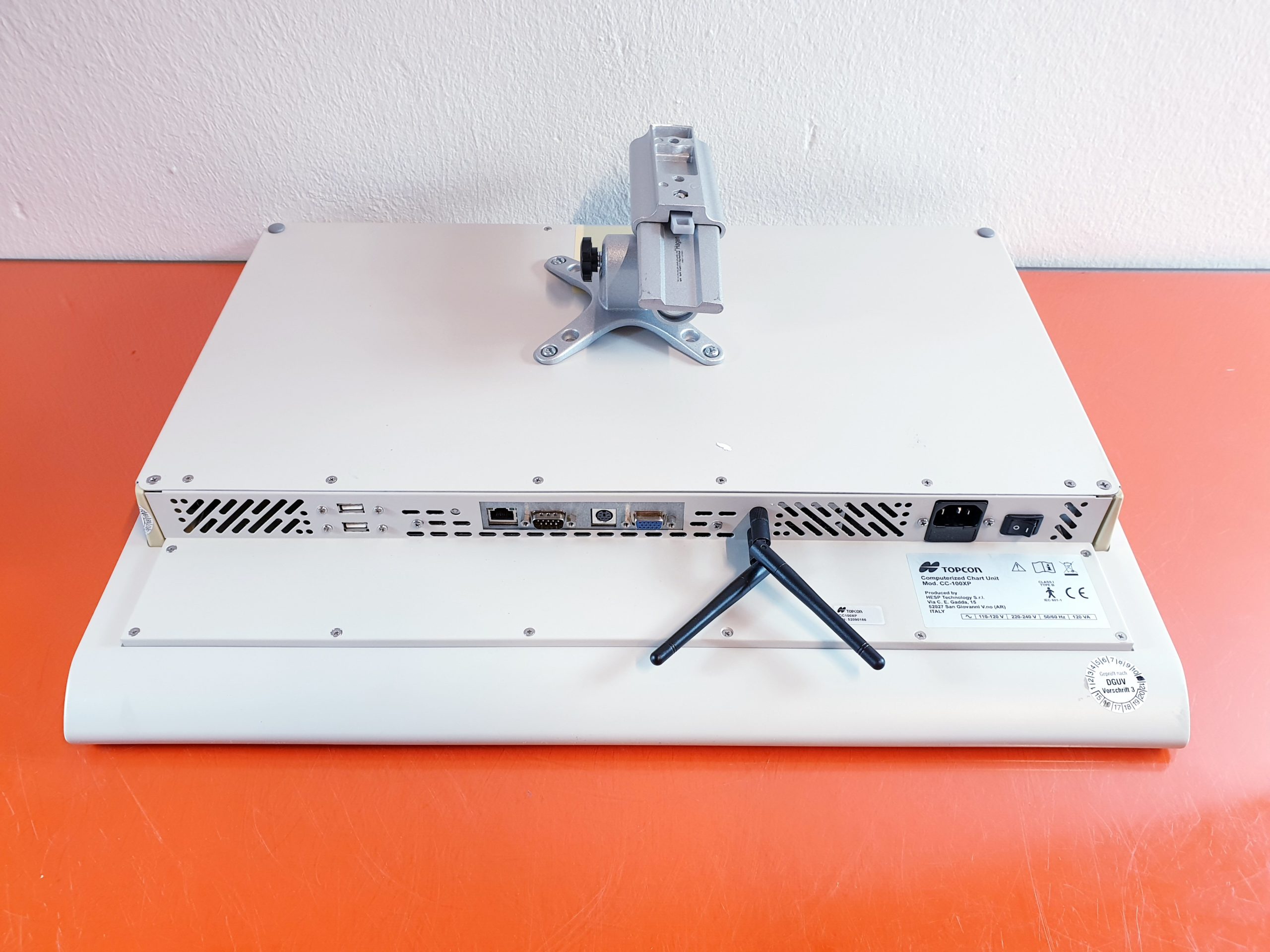 Topcon CC-100XP Sehprüfsystem Computerized Chart Unit thumbnail 2