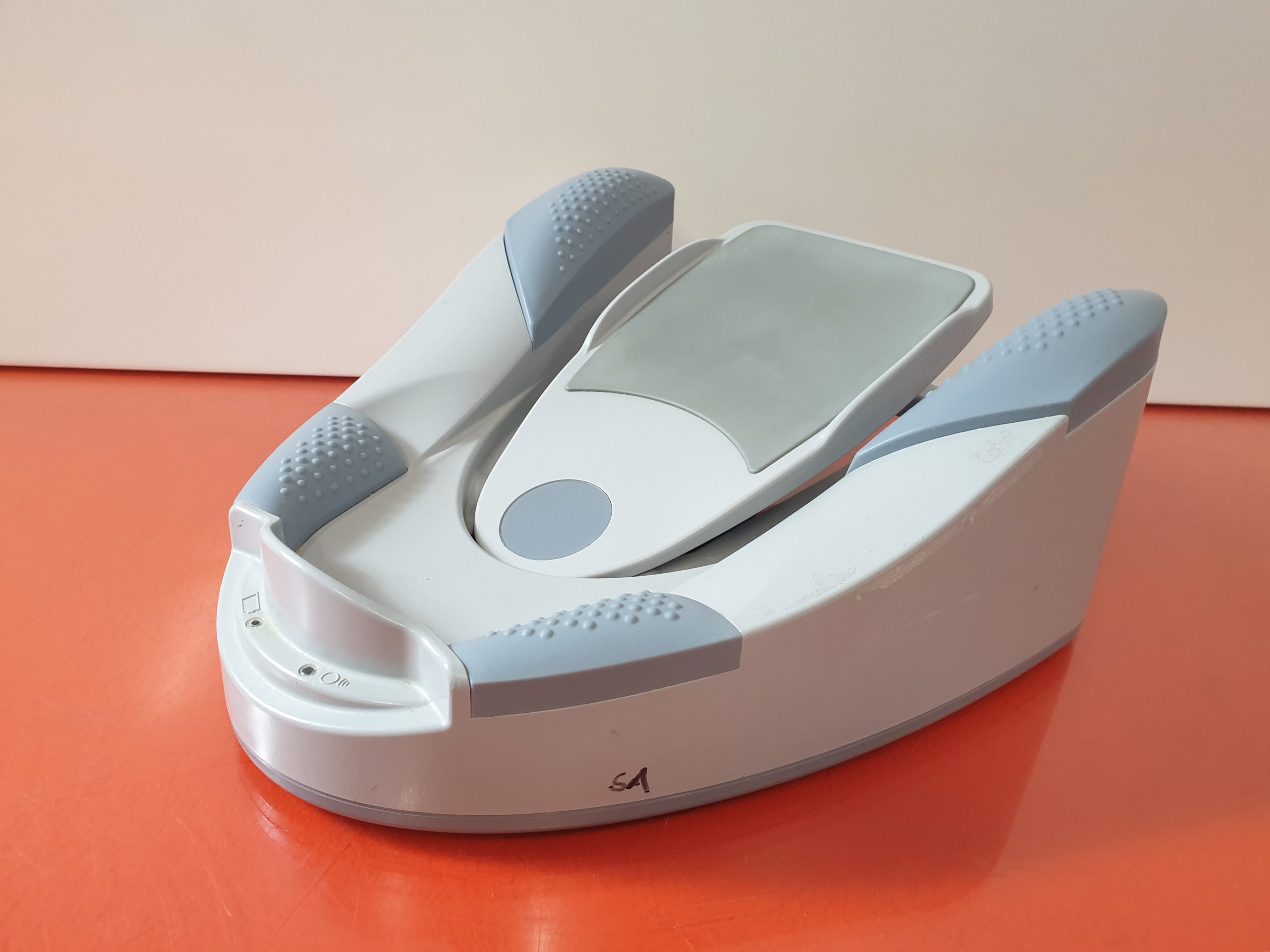 Bausch & Lomb Stellaris Fußschalter Fußpedal Ref BL2390 100027076 Kabellos — image 1 of 4