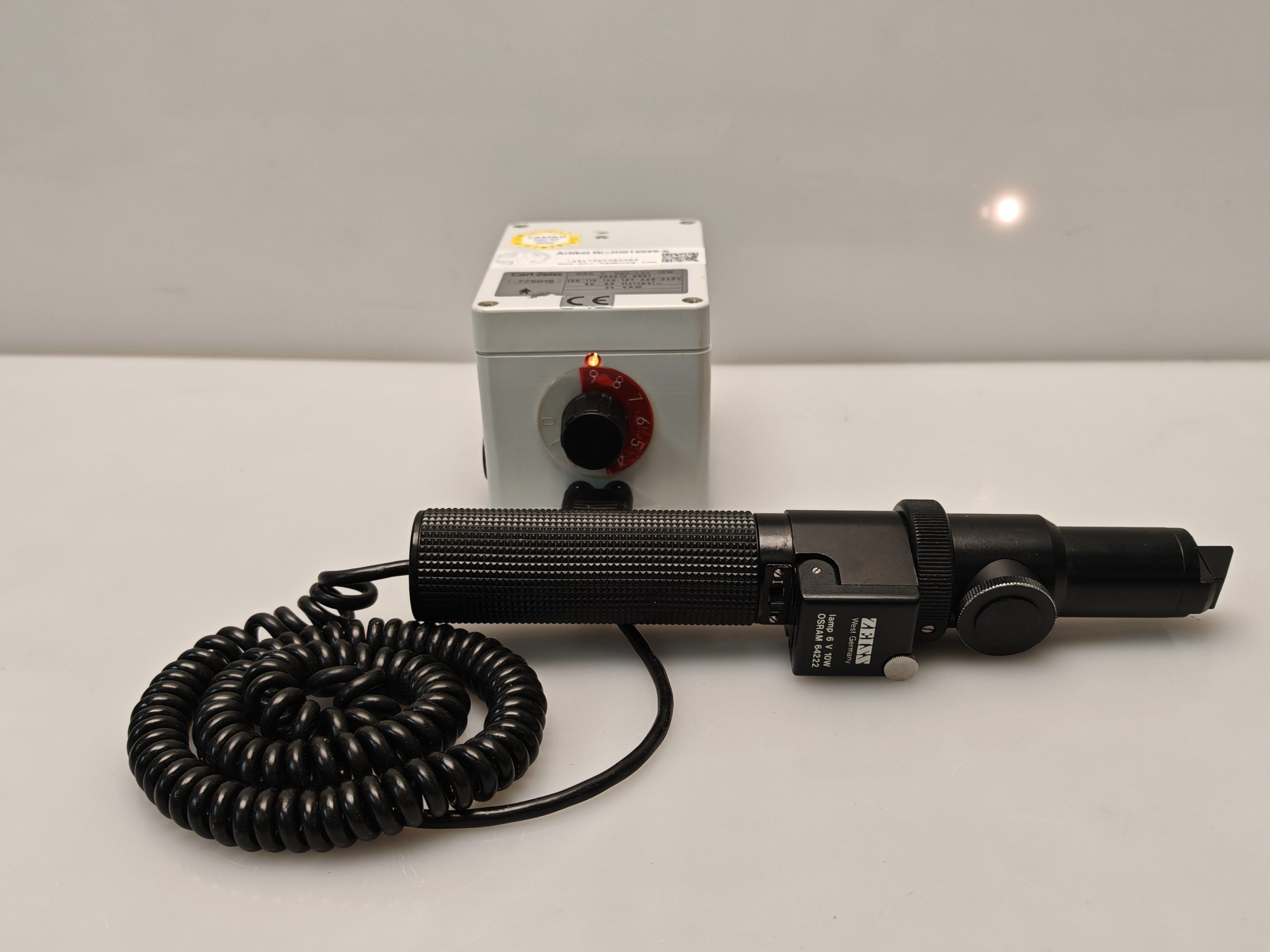 Zeiss lamp 6 v 10w Osram 64222 thumbnail 3