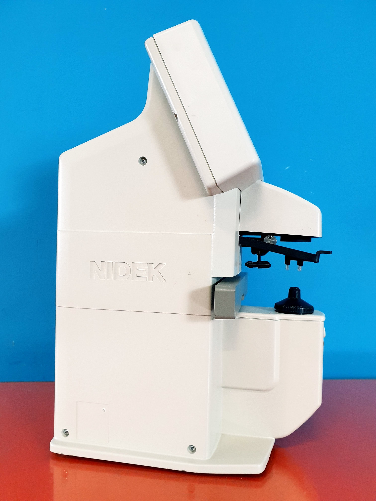 Nidek LM-970 // LM970 Auto Lensmeter thumbnail 3
