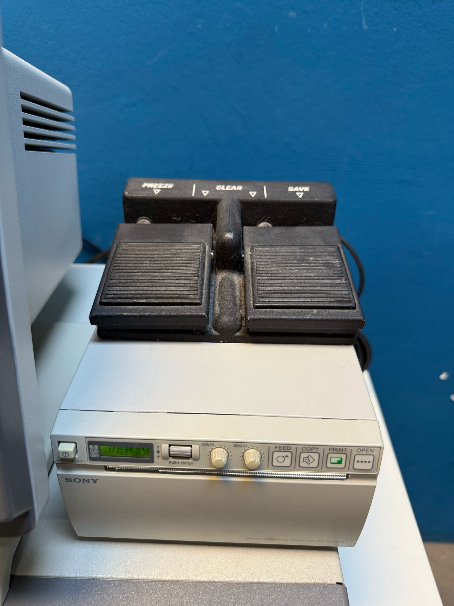Alcon Ultrascan B-Scan und Biometer thumbnail 16