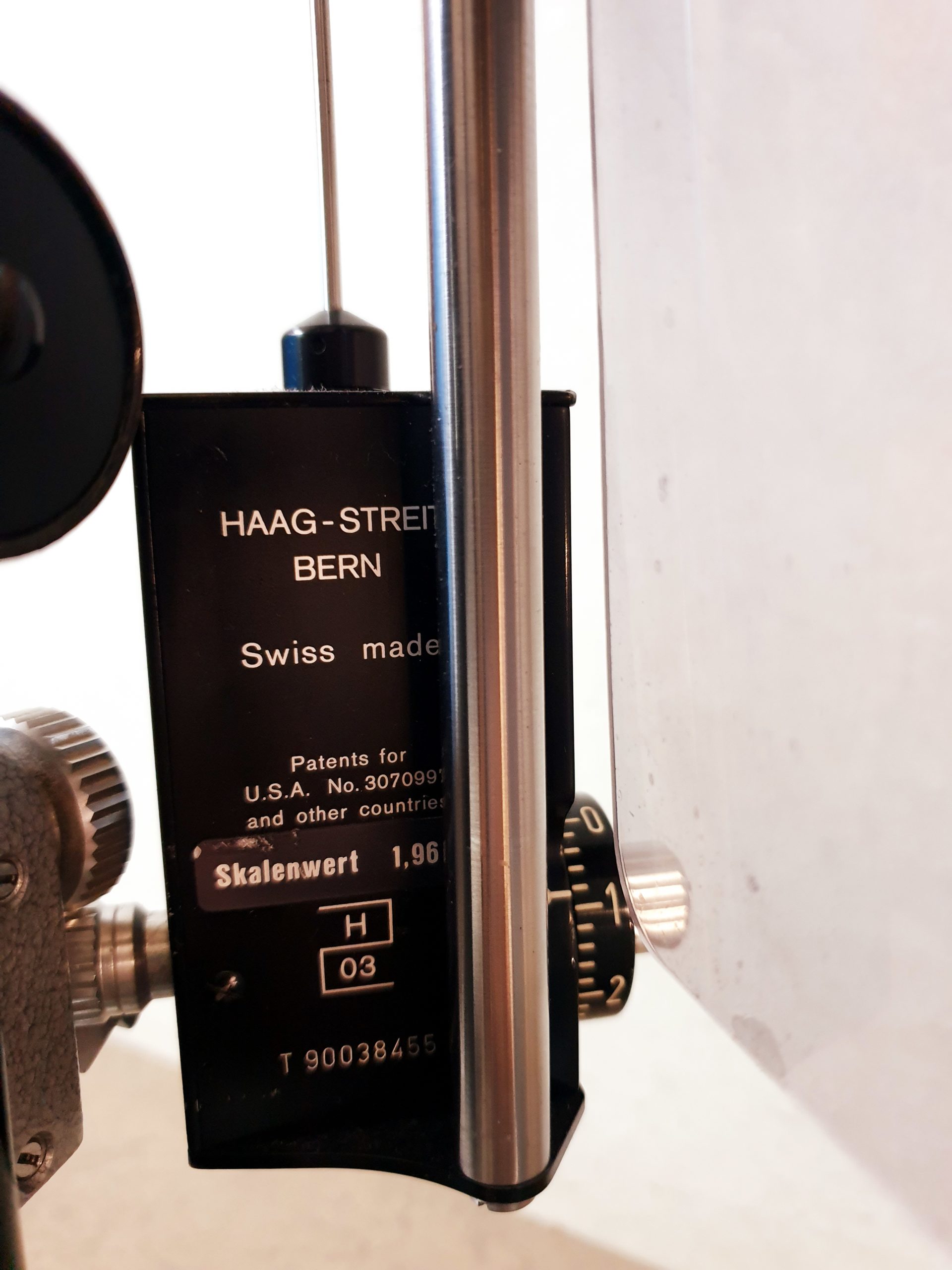 Haag Streit 900 Spaltlampe + AT 900 Tonometer thumbnail 5