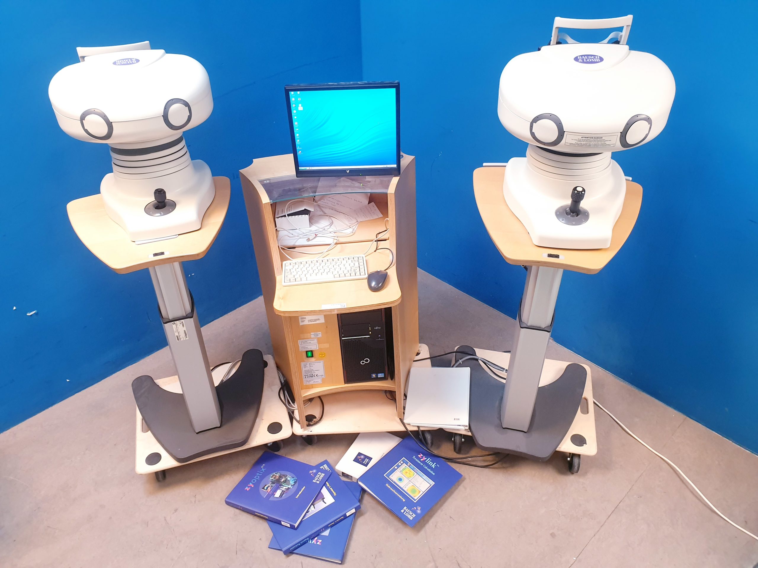 Bausch & Lomb Orbscan 3.14 IIz Topographer Corneal Analysis System topography – Zyoptix – zywave — image 1 of 23
