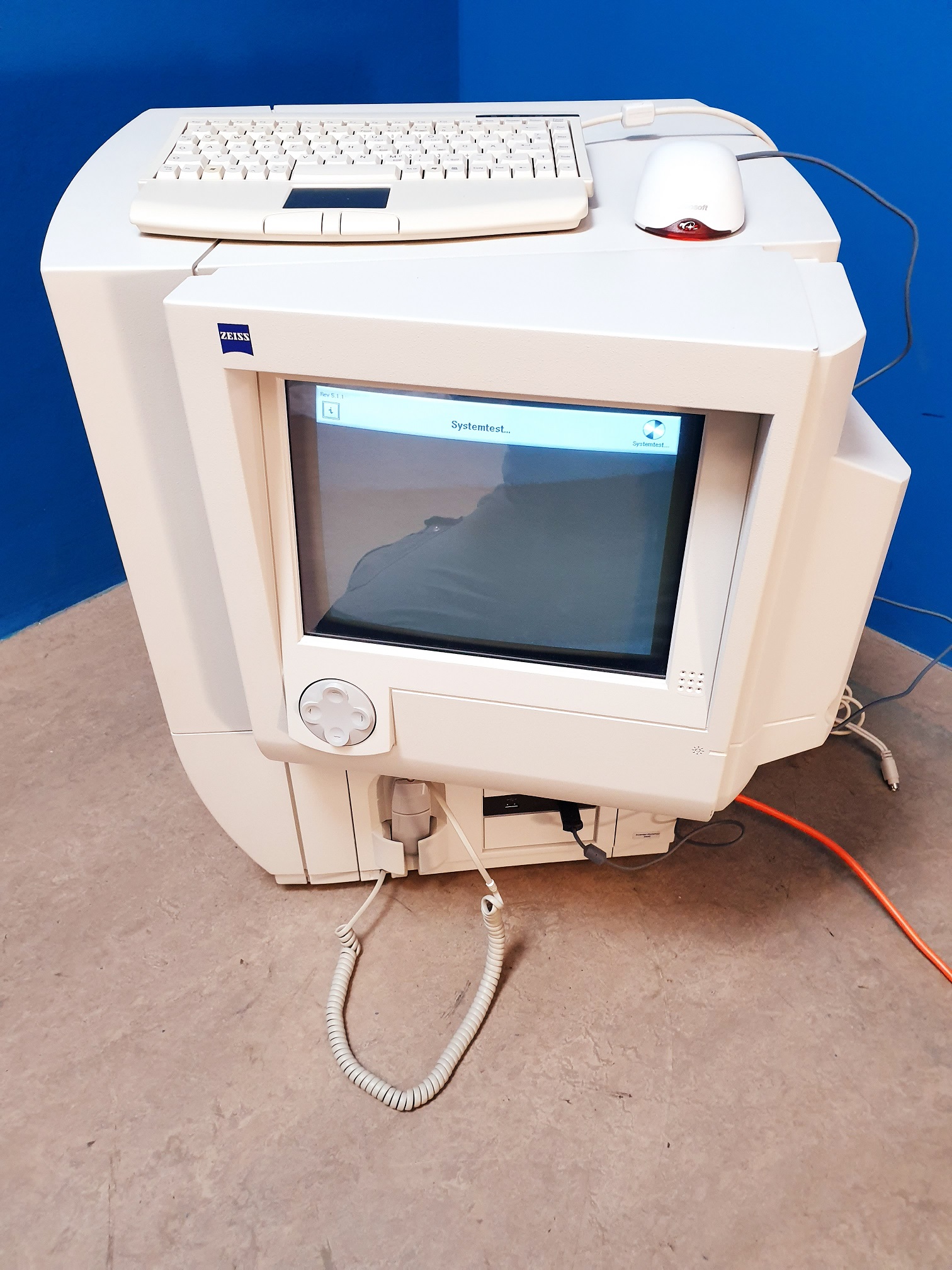 Perimeter Zeiss Humphrey Field Analyzer, Modell 740i – FIELD ANALYSER PERIMETER — image 1 of 10