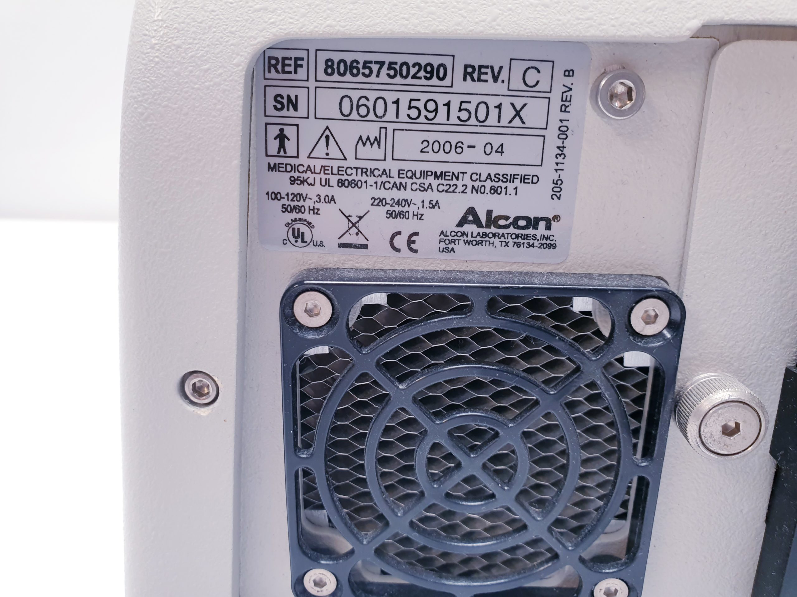 ALCON ACCURUS XENON Hi Brightness ILLUMINATOR REF 8065750290 thumbnail 3