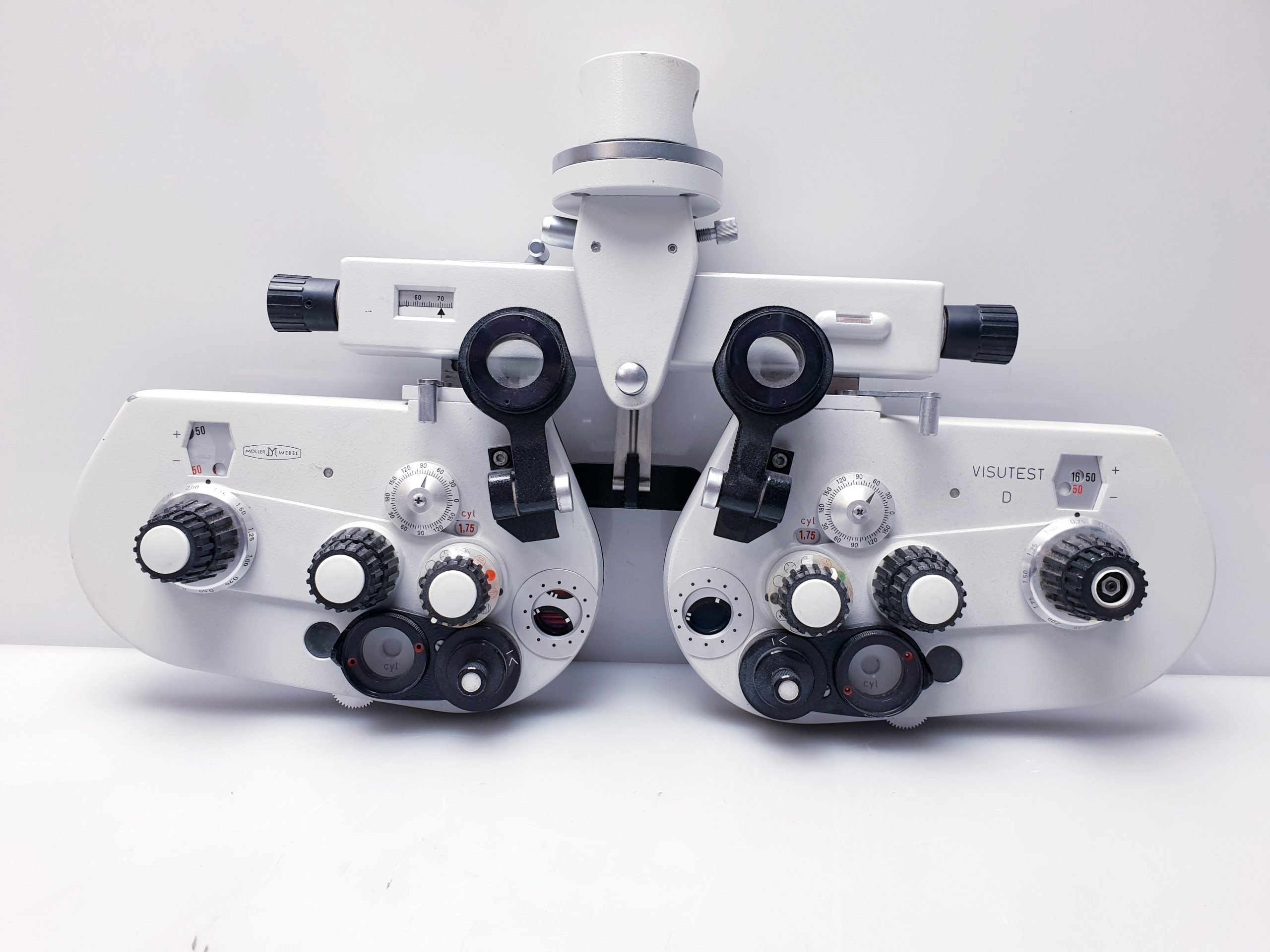 Moeller Wedel Visutest D 52306 manuell Phoropter AB072025 — image 1 of 6