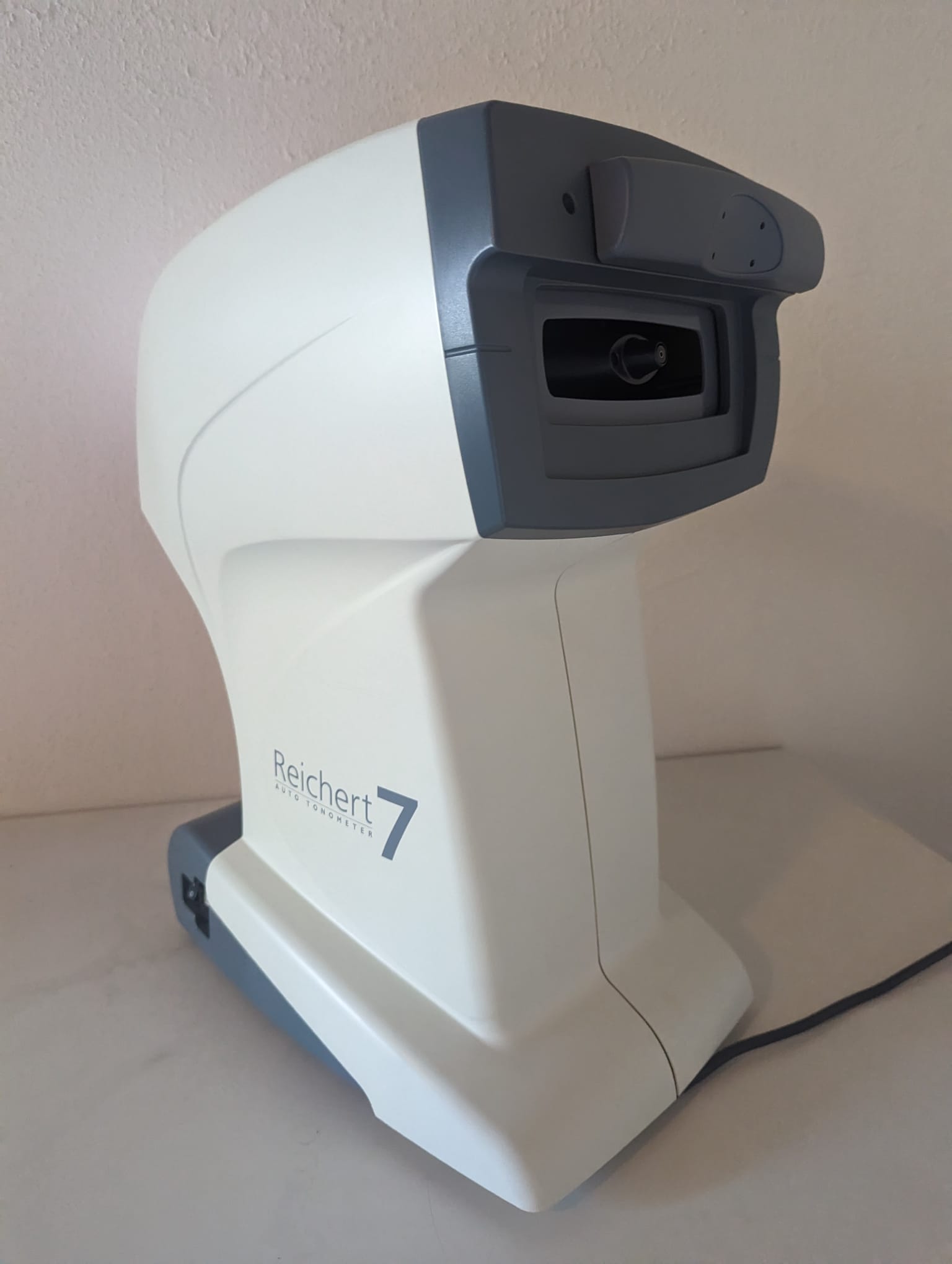 Reichert 7 Non Contact Auto Tonometer DOM 2012 thumbnail 6