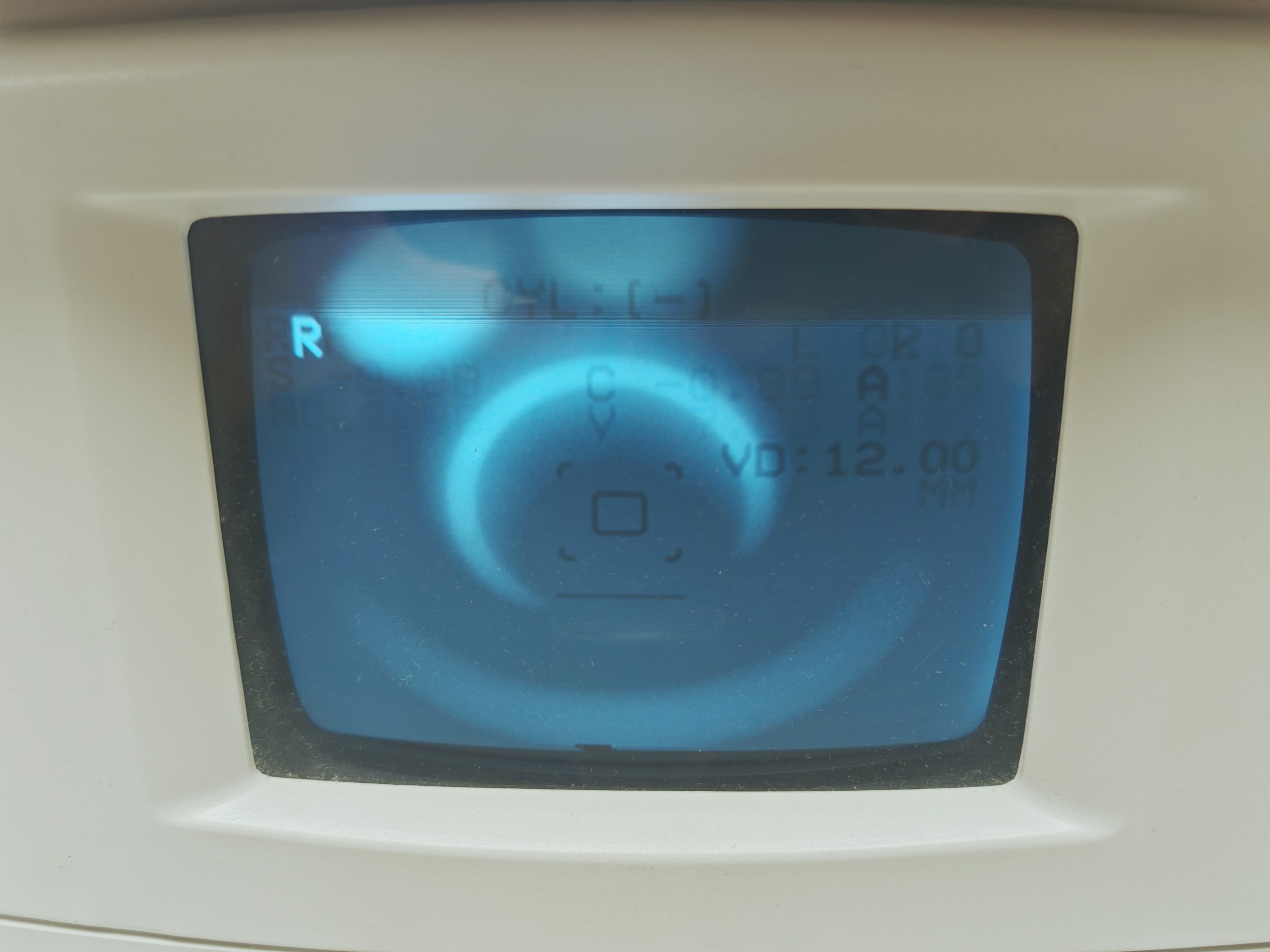 Topcon KR-8100P Autorefraktometer – ungeprüft thumbnail 12