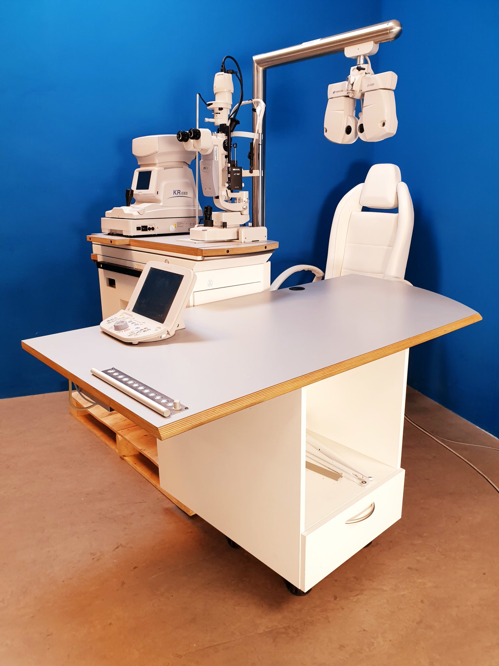 Topcon Ophtalmologische Einheit : SL-D7 + kr-8900 + CV-5000 + KB-50 + Haag Streit AT 900 + …. thumbnail 3