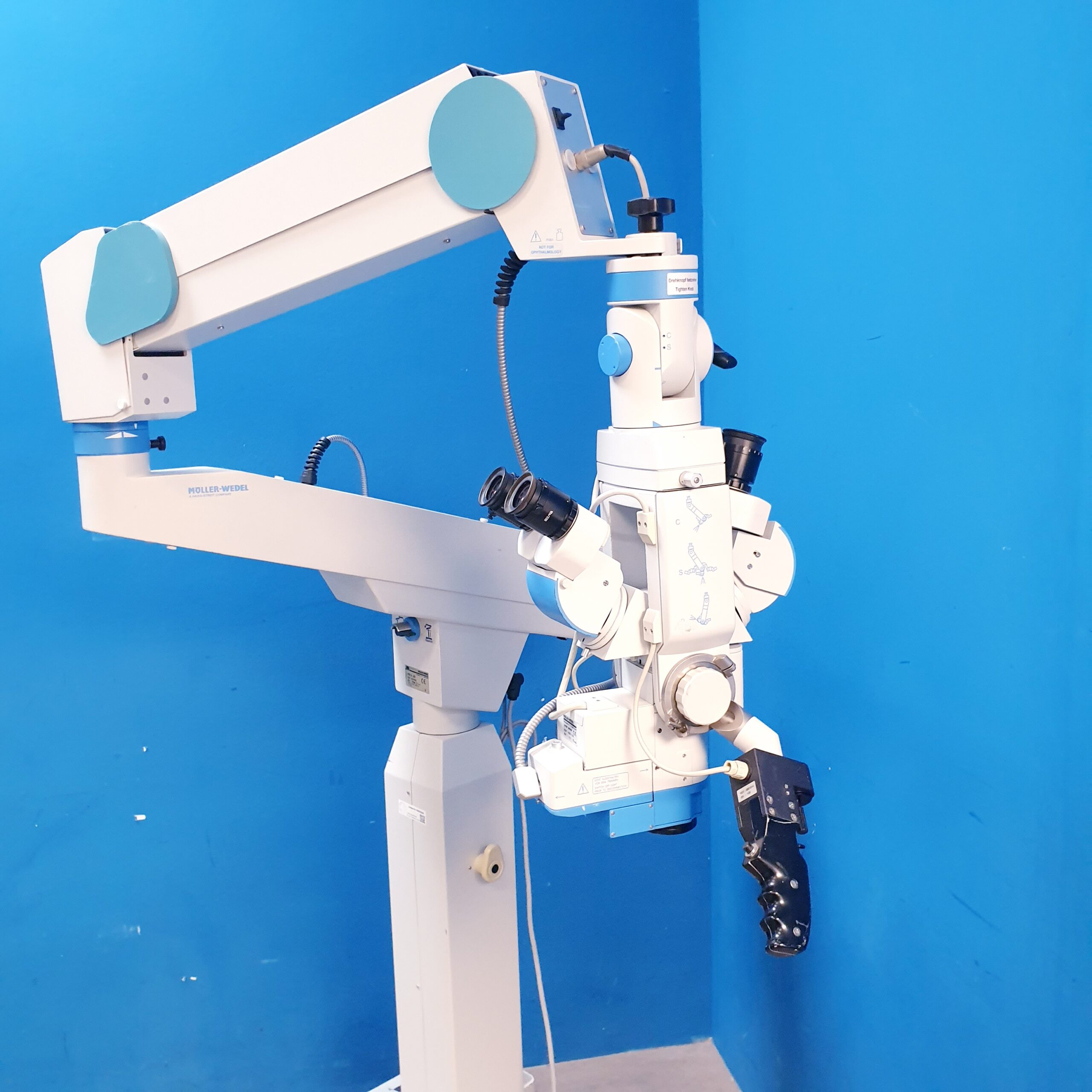 Möller Wedel VM 900, 656 116 Operationsmikroskop + FS3‑23, 614 650 Stativ — image 1 of 23